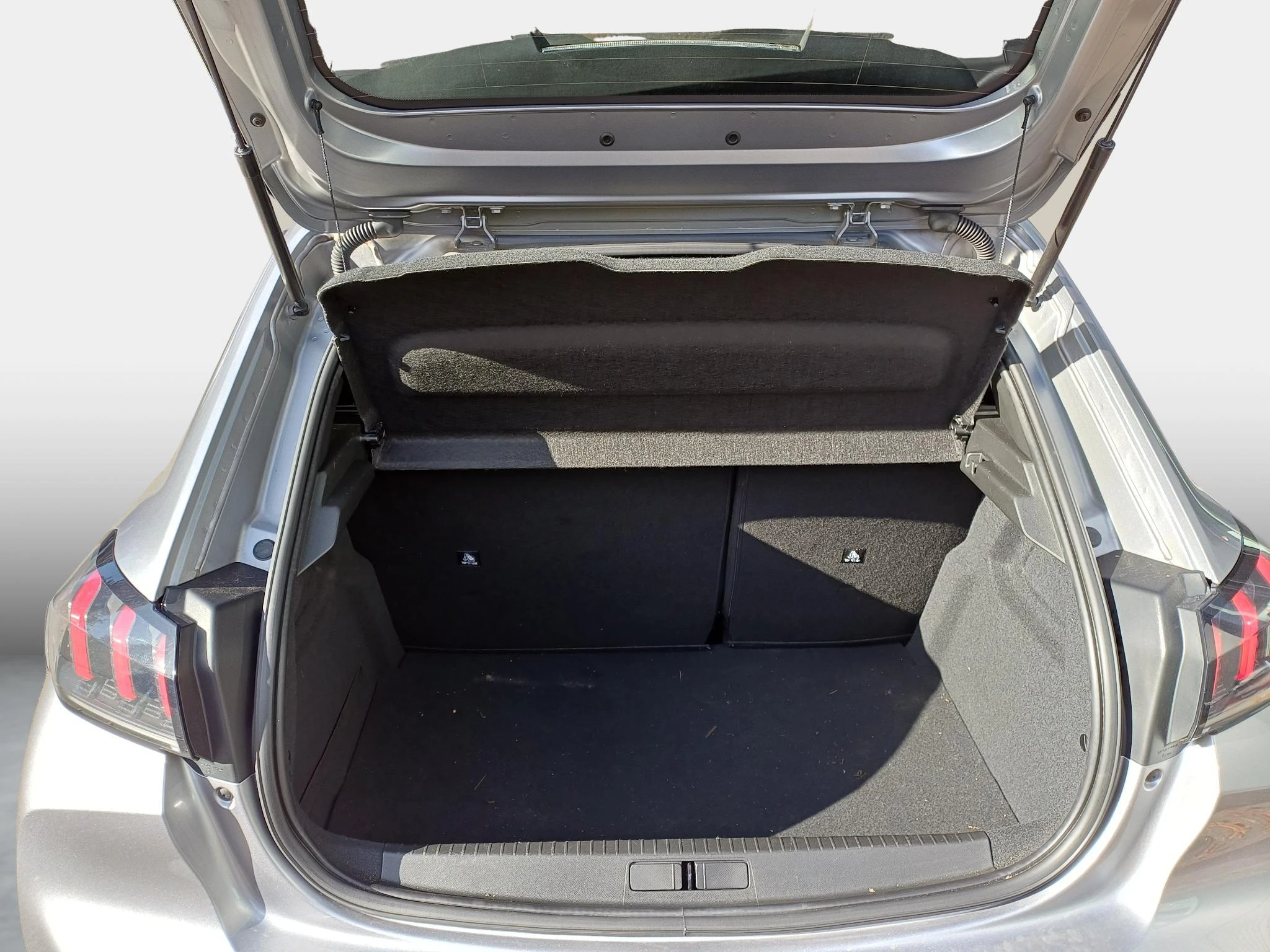 Peugeot-208-image-5