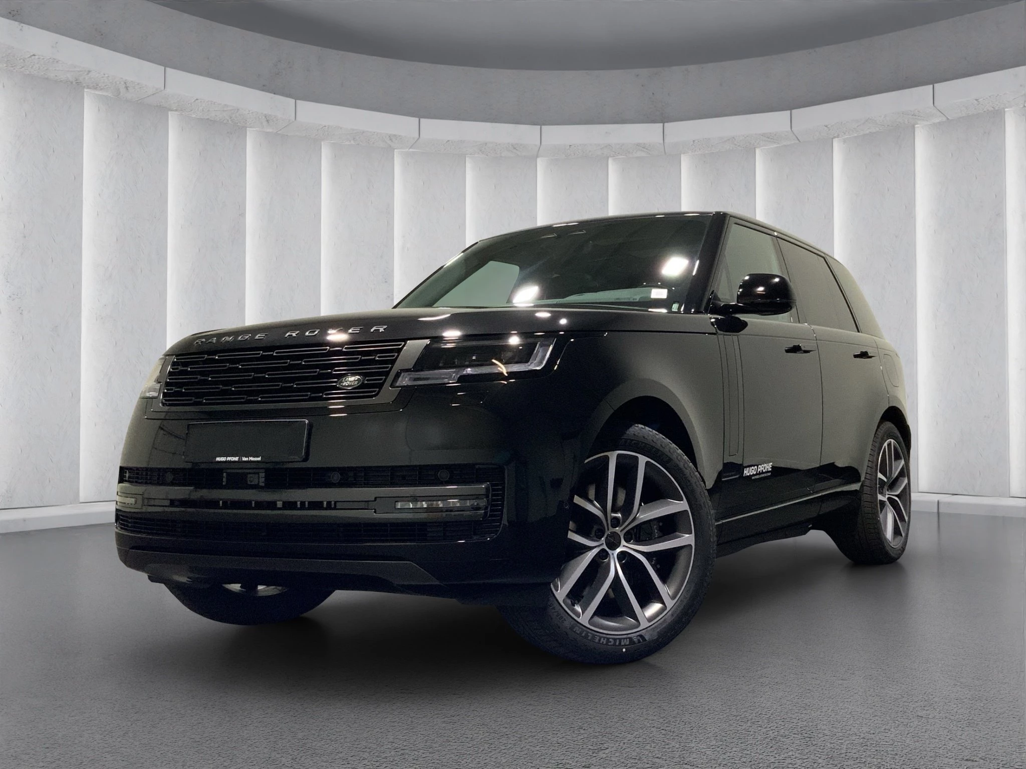 Land Rover-Range Rover-image-0