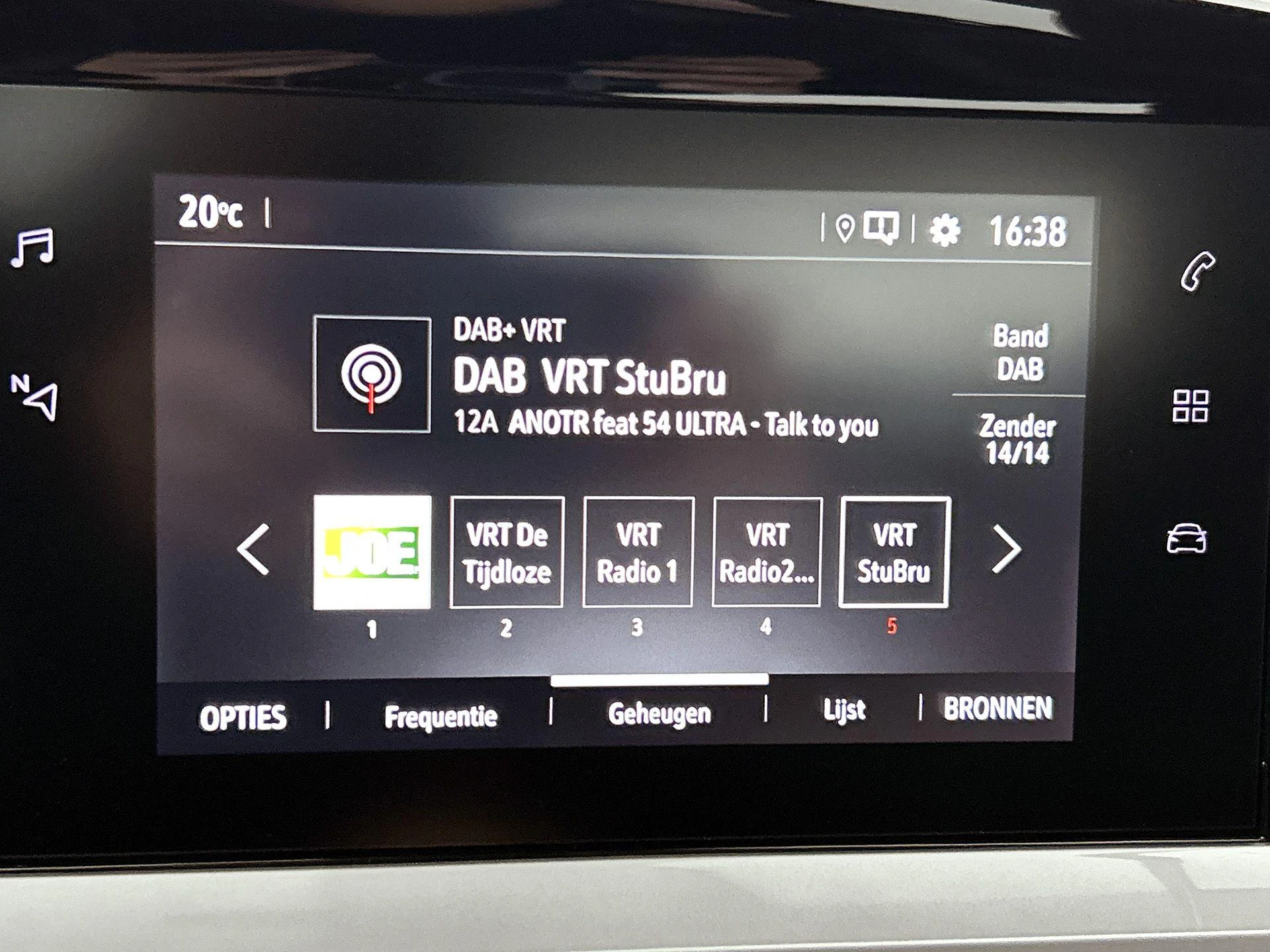 Opel-Mokka-image-28