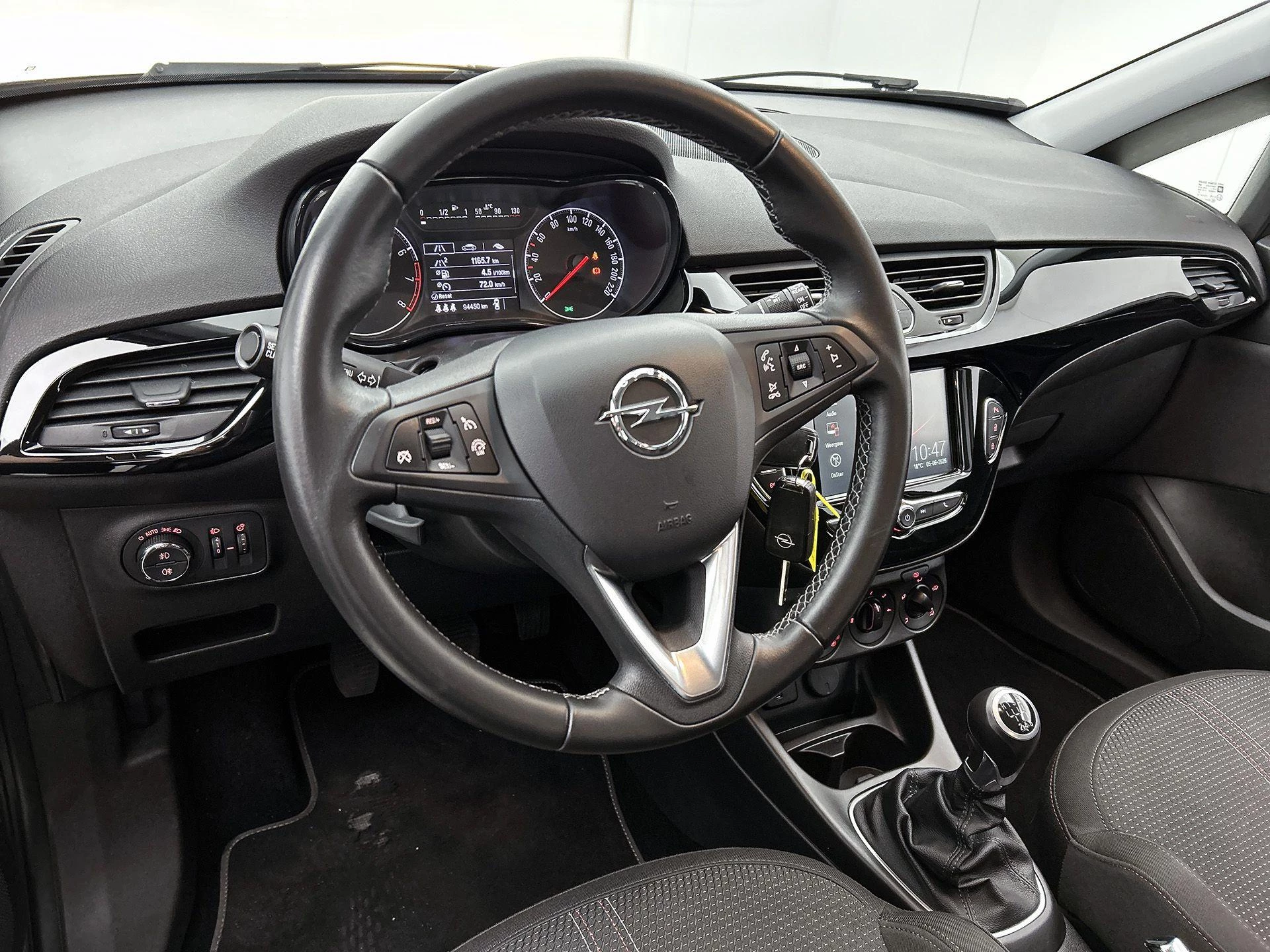 Opel-Corsa-image-11