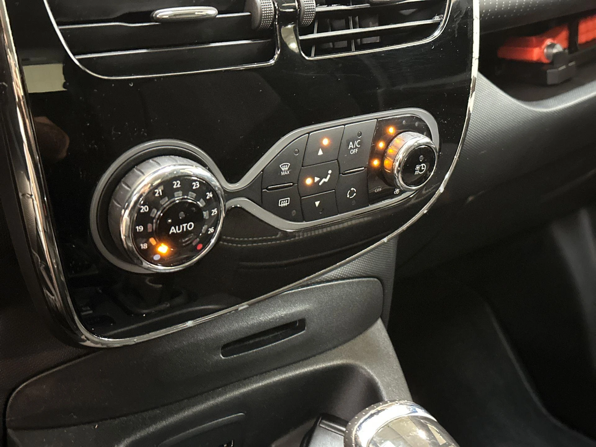 Renault-ZOE-image-14