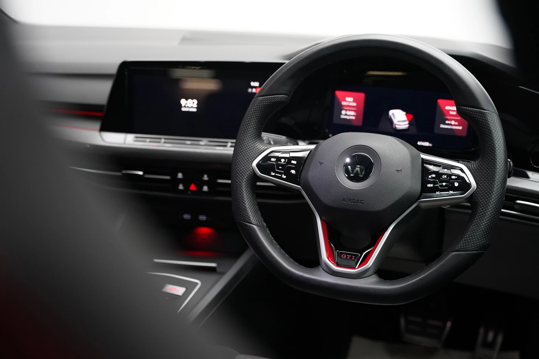 Volkswagen-Golf-image-8