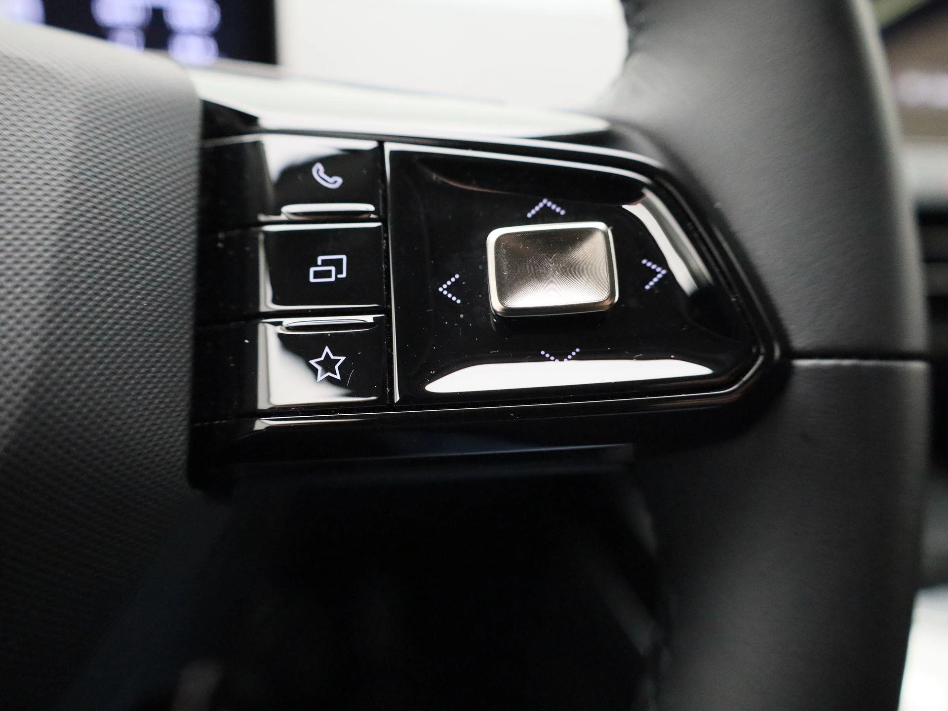 MG MG4 EV Electric Luxury 64 kWh