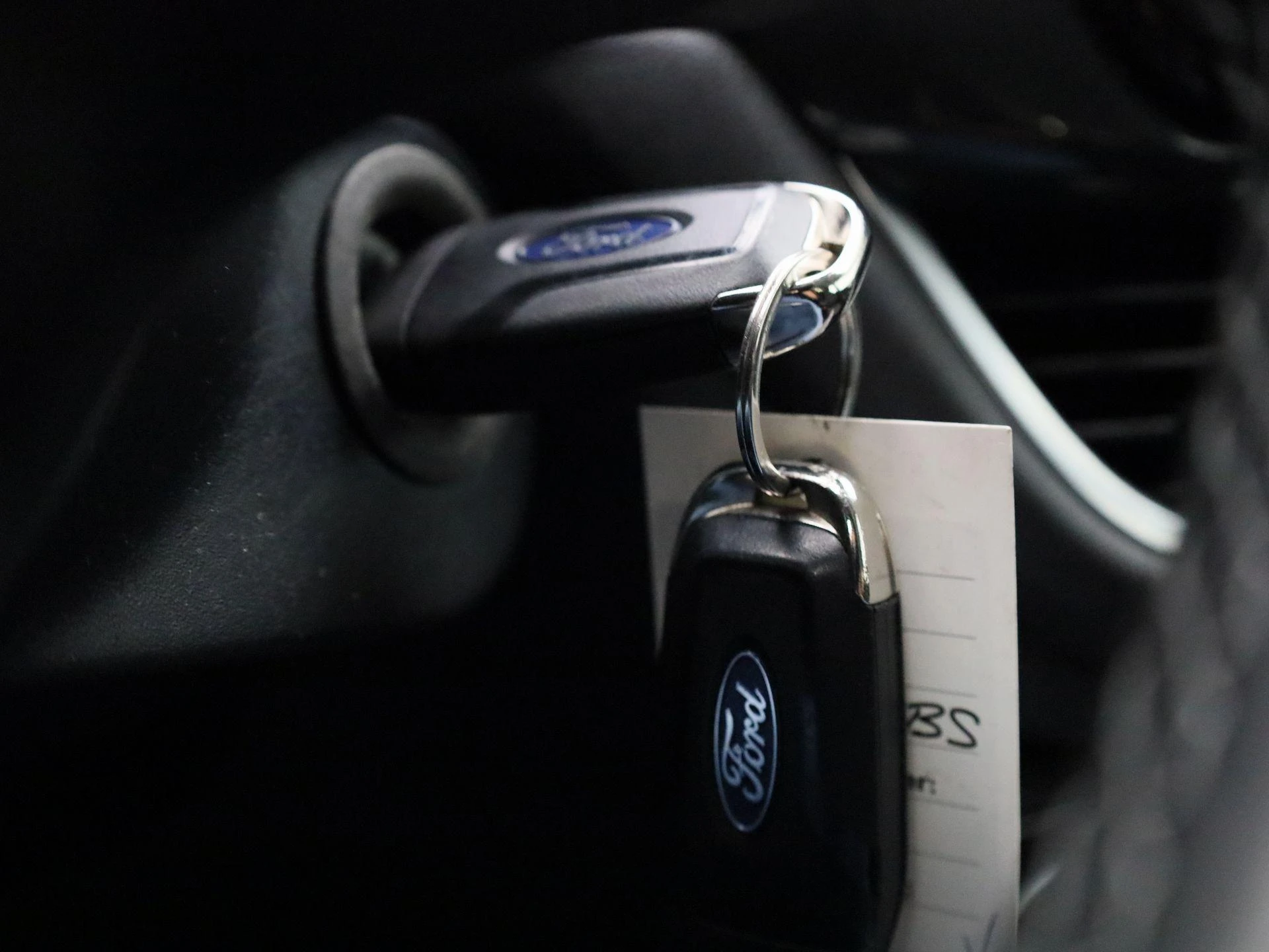Ford-Puma-image-19