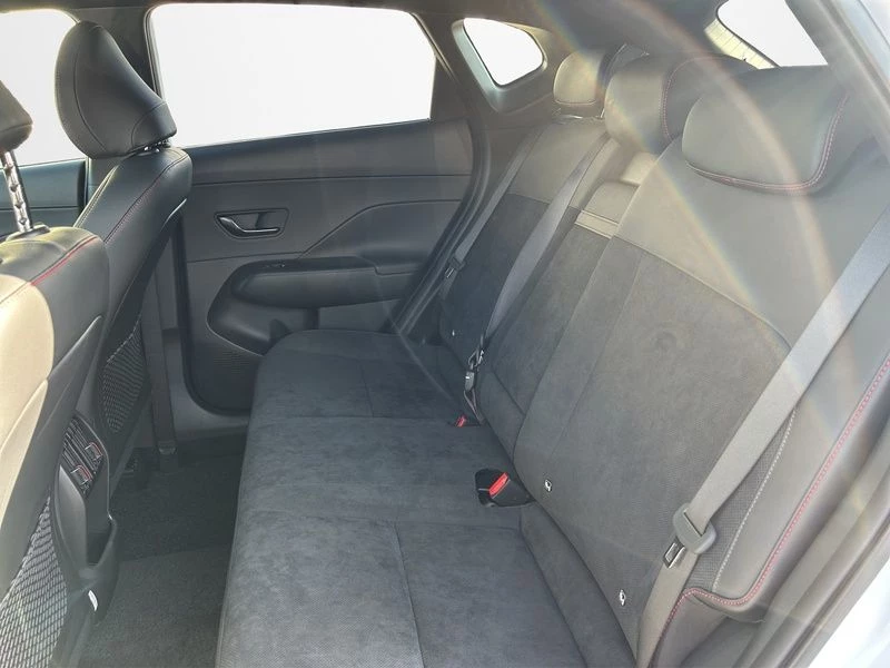 Hyundai-Kona-image-17