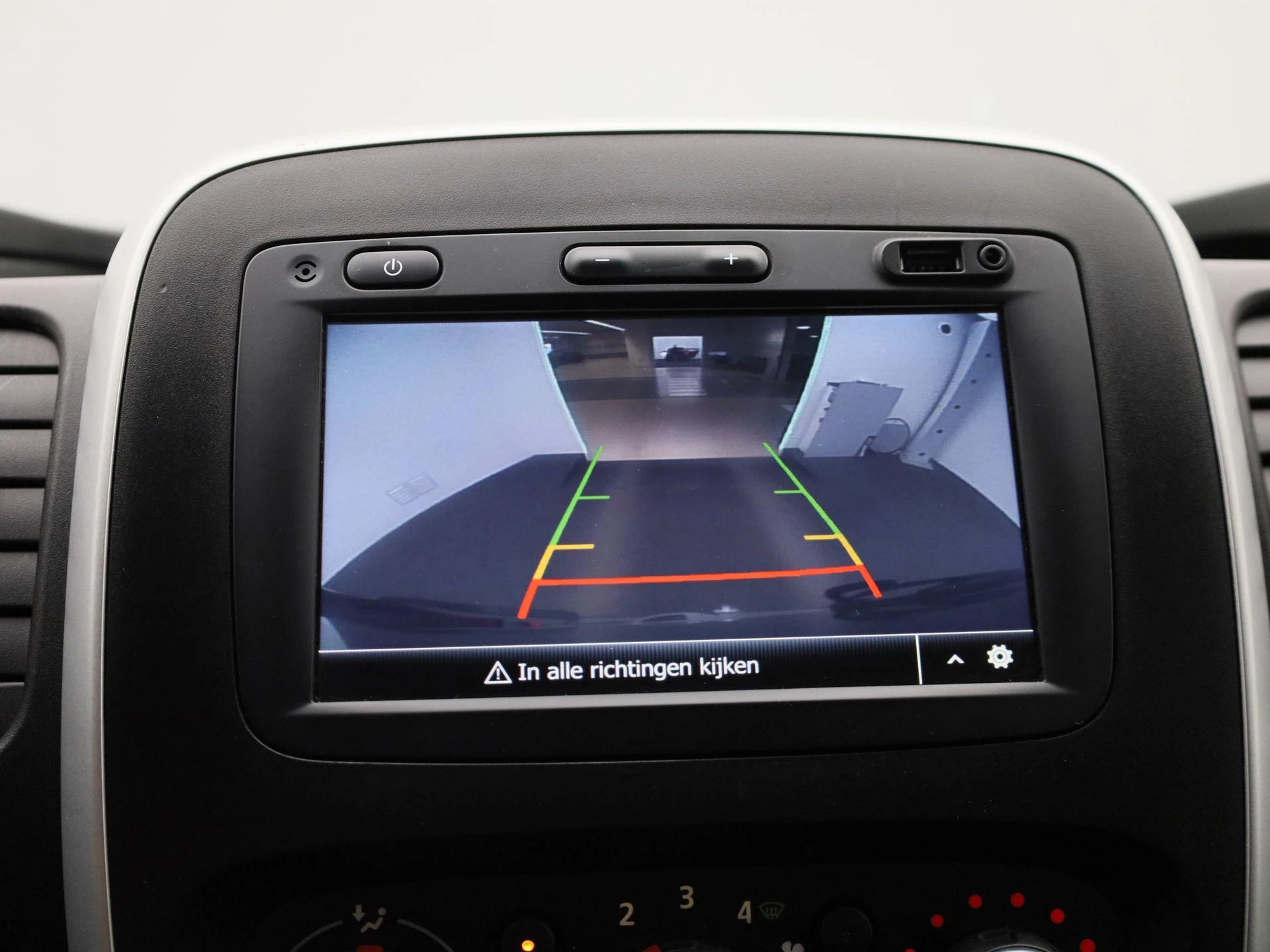 Renault-Trafic-image-28