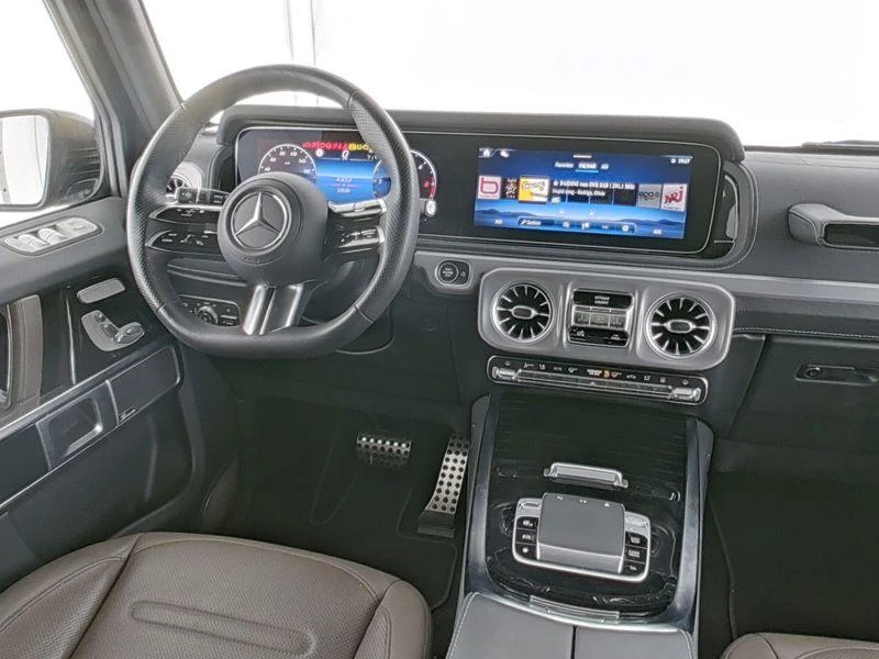 Mercedes-Benz-G-Klasse-image-3