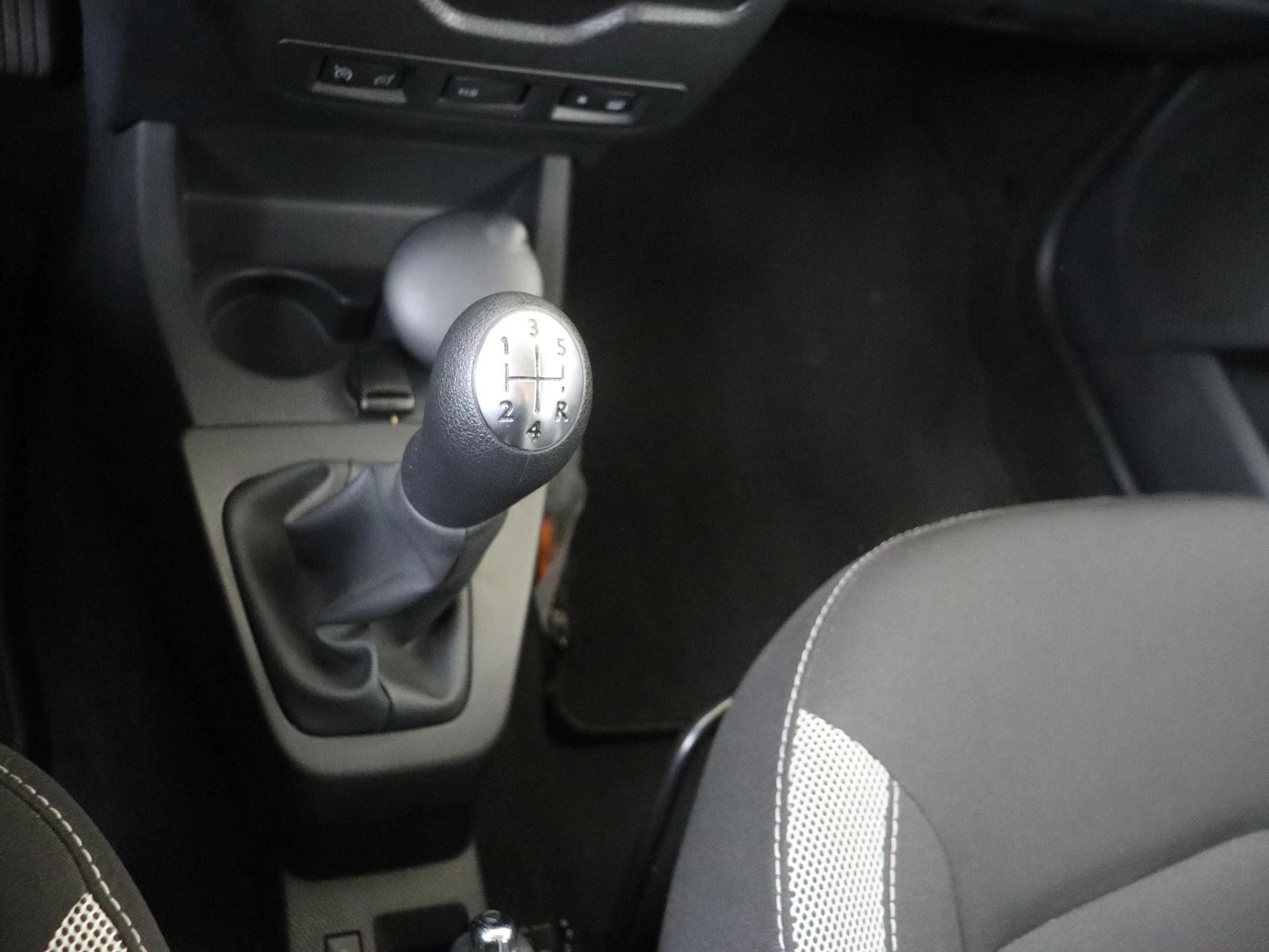 Dacia-Dokker-image-16