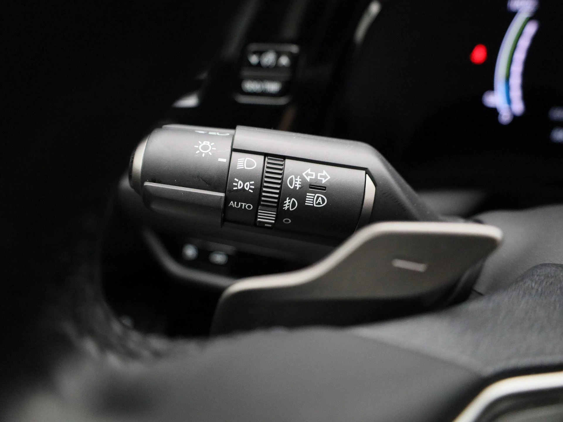 Lexus-NX-image-23