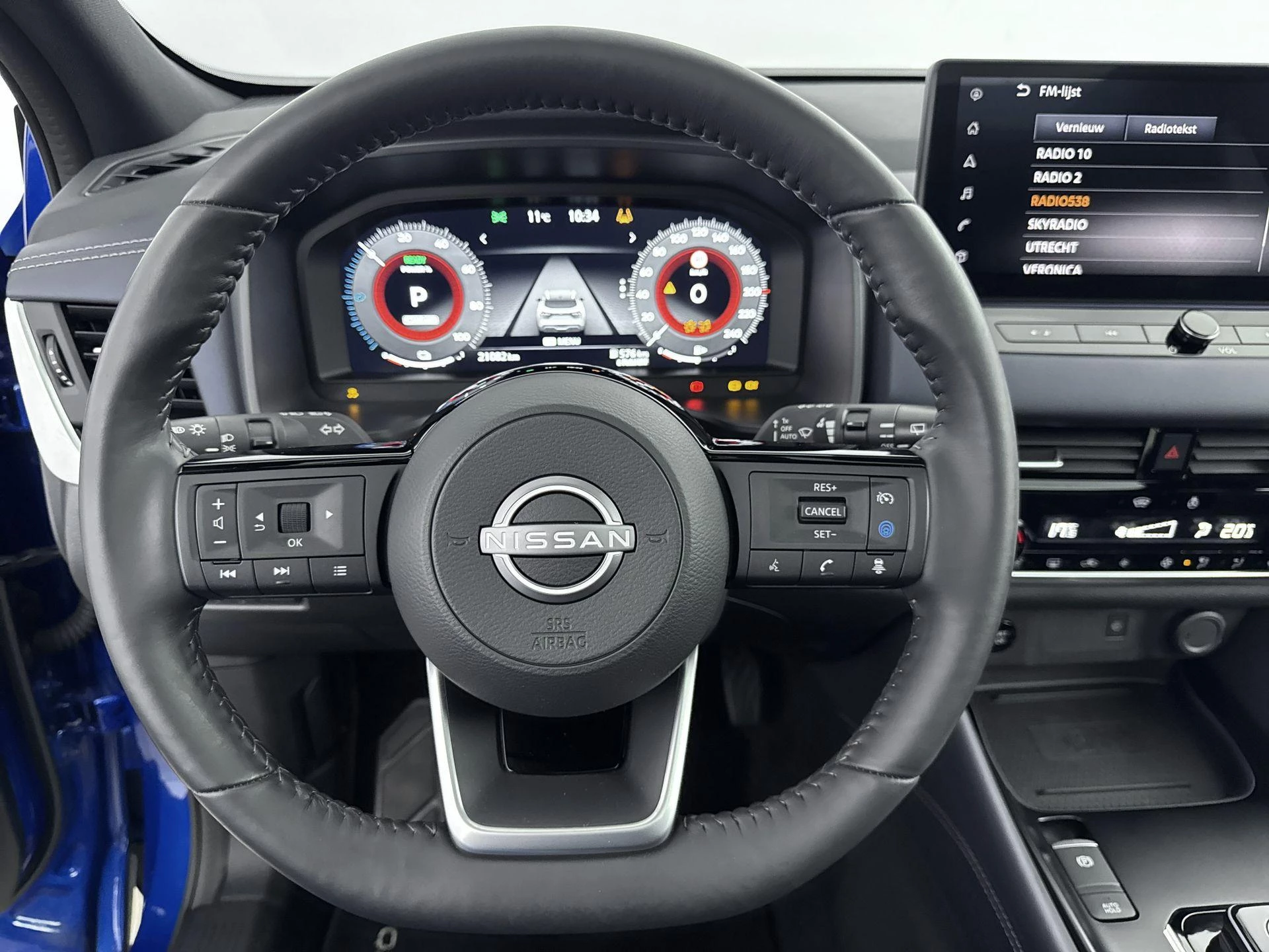 Nissan-QASHQAI-image-24