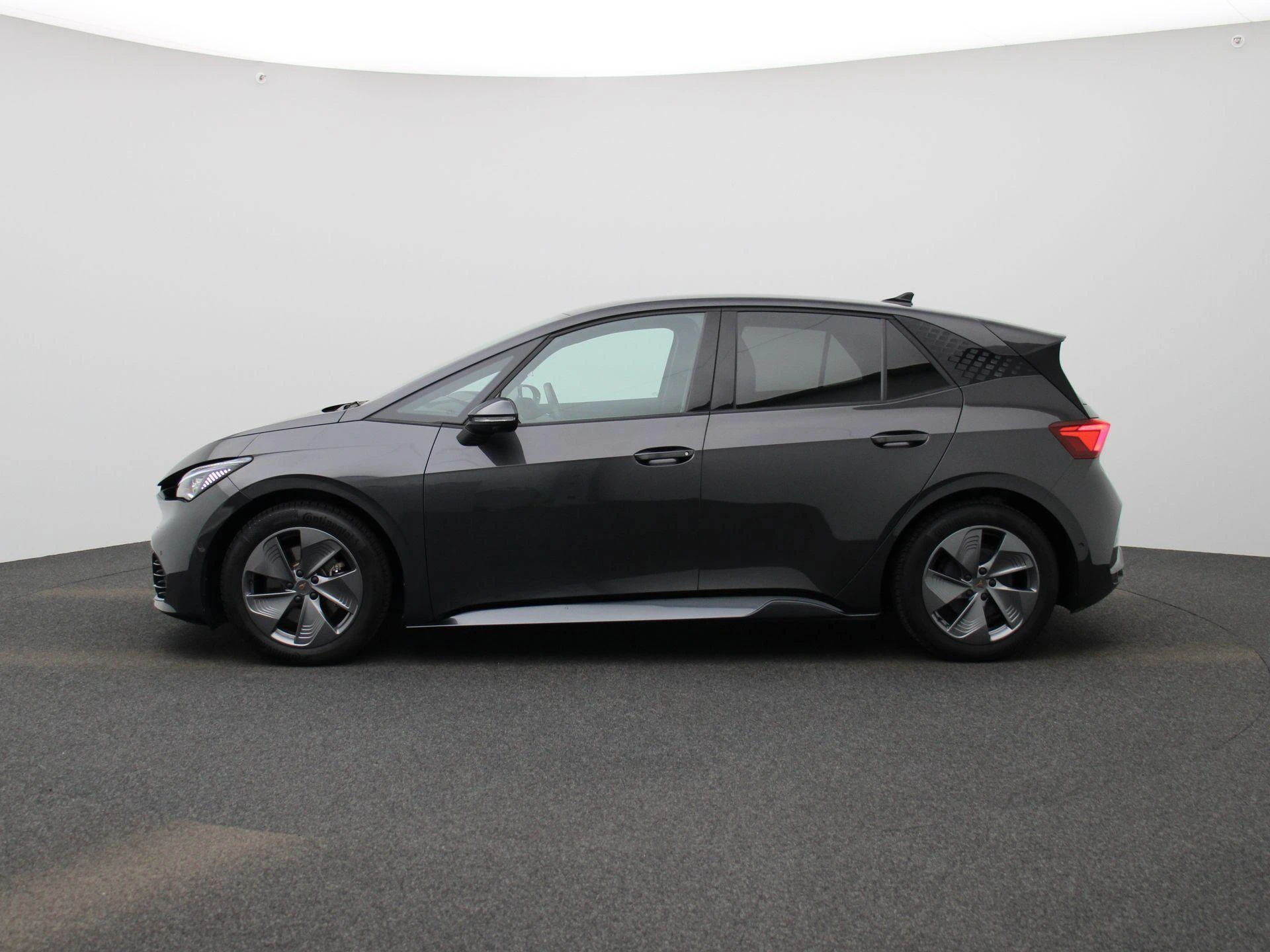 CUPRA-Born-image-3