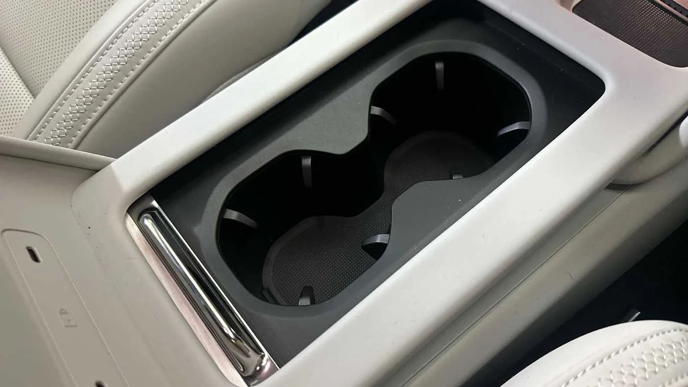 Volvo-ES90-image-94