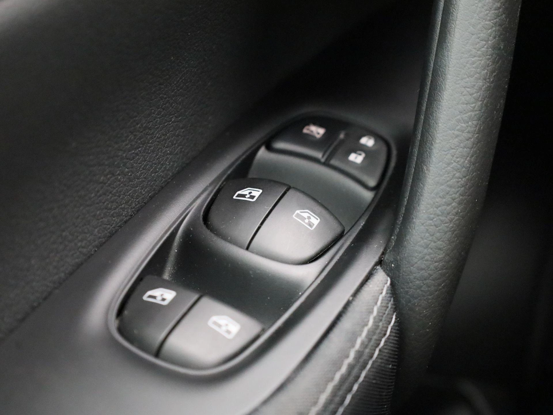 Nissan QASHQAI MHEV 103KW N-Connecta
