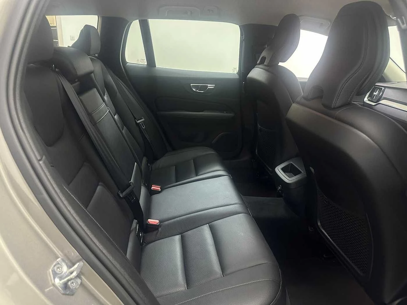 Volvo-V60-image-10