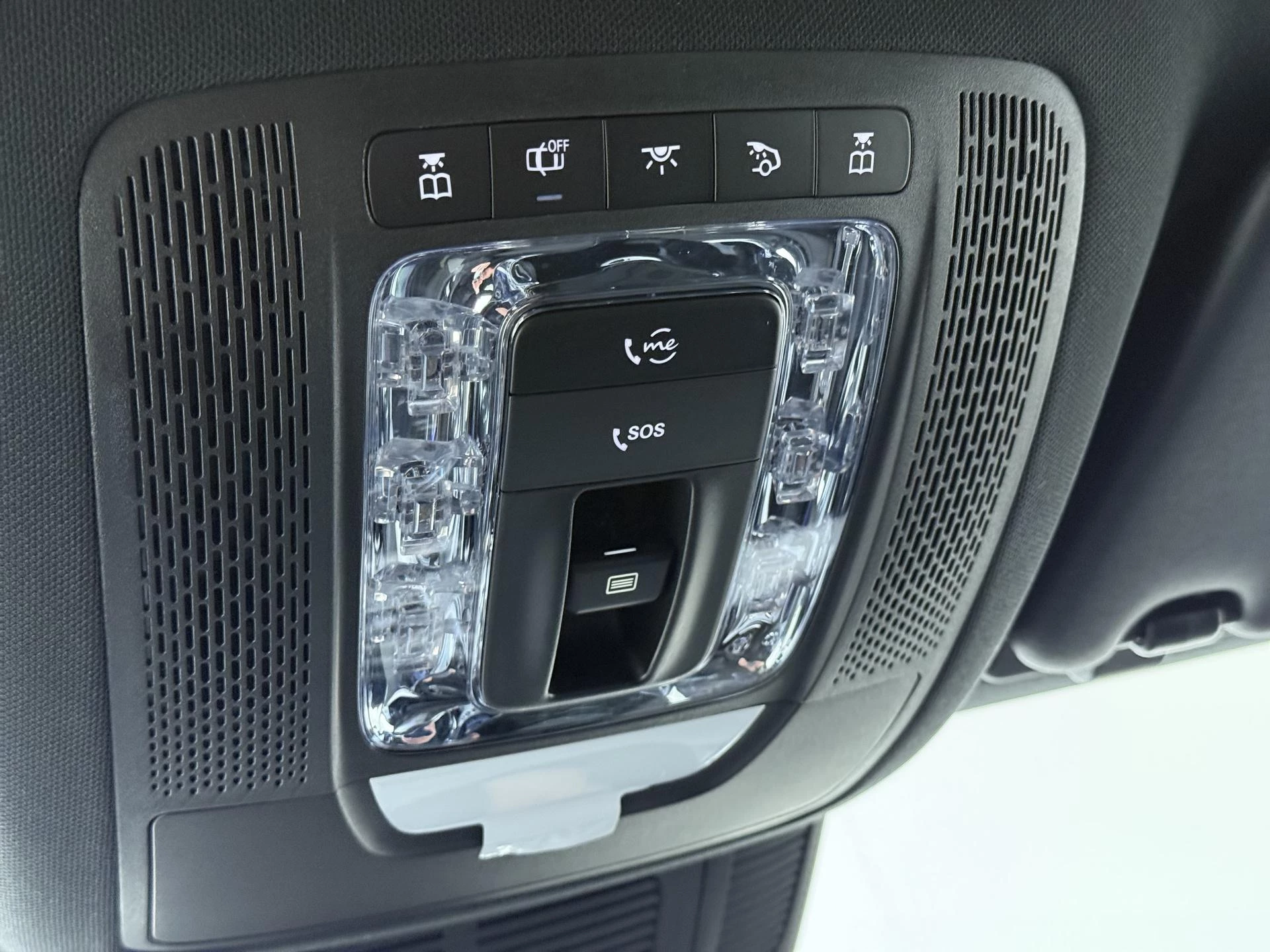 Mercedes-Benz-GLE-image-27