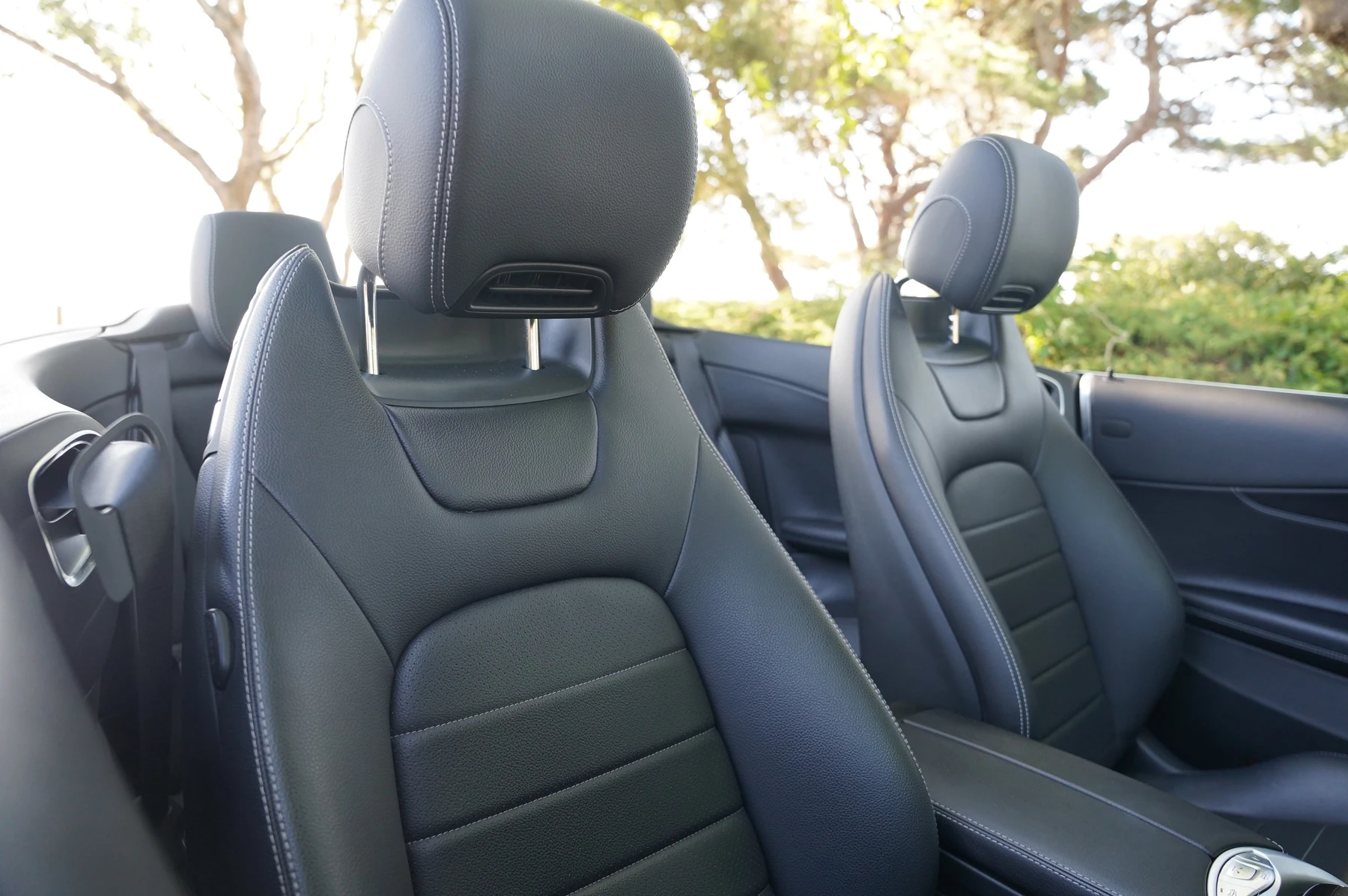 Mercedes-Benz-C-Class-image-9