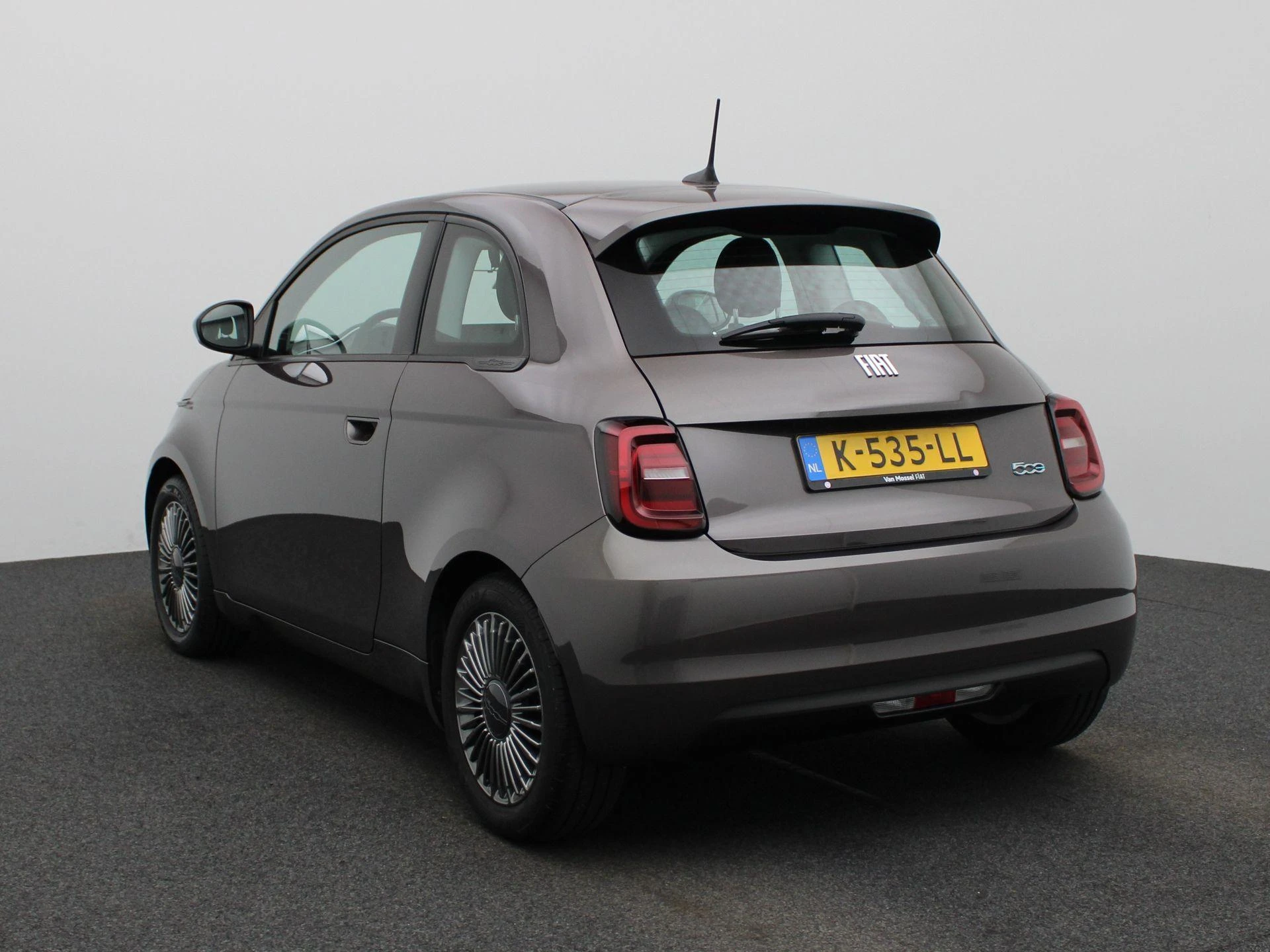 Fiat-500-image-1