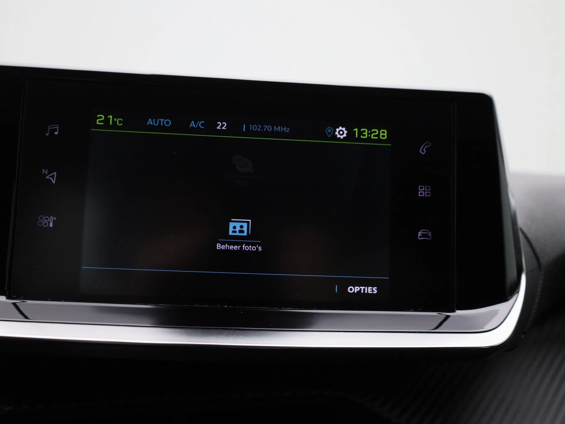 Peugeot e-2008 EV Active 50 kWh