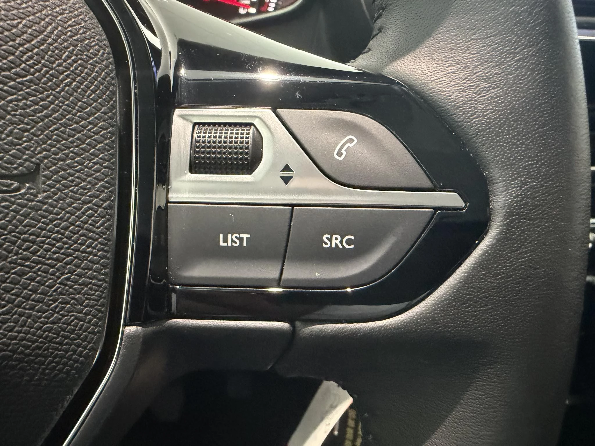Peugeot 208 1.2 100 Style Edition
