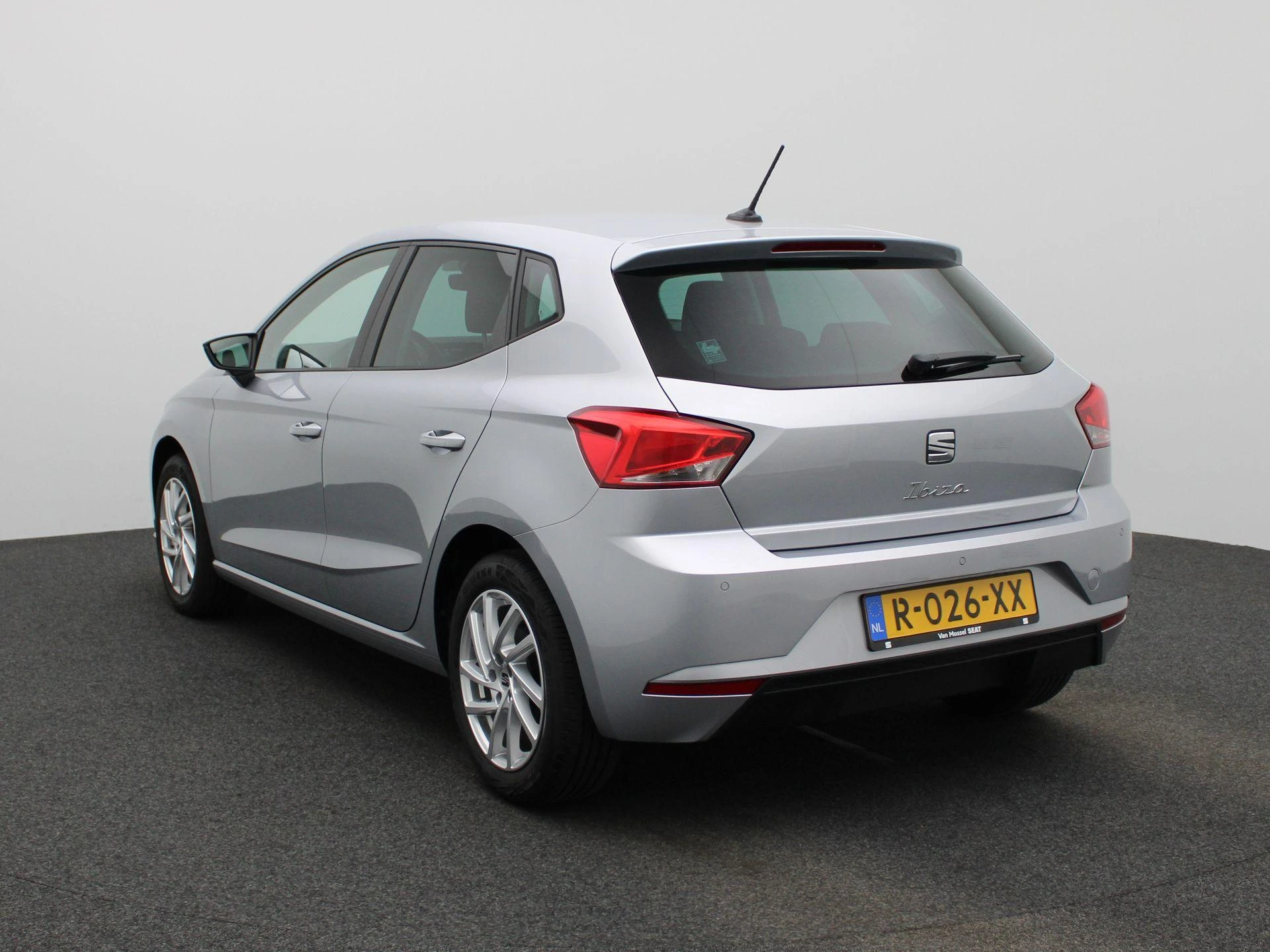 SEAT-Ibiza-image-1