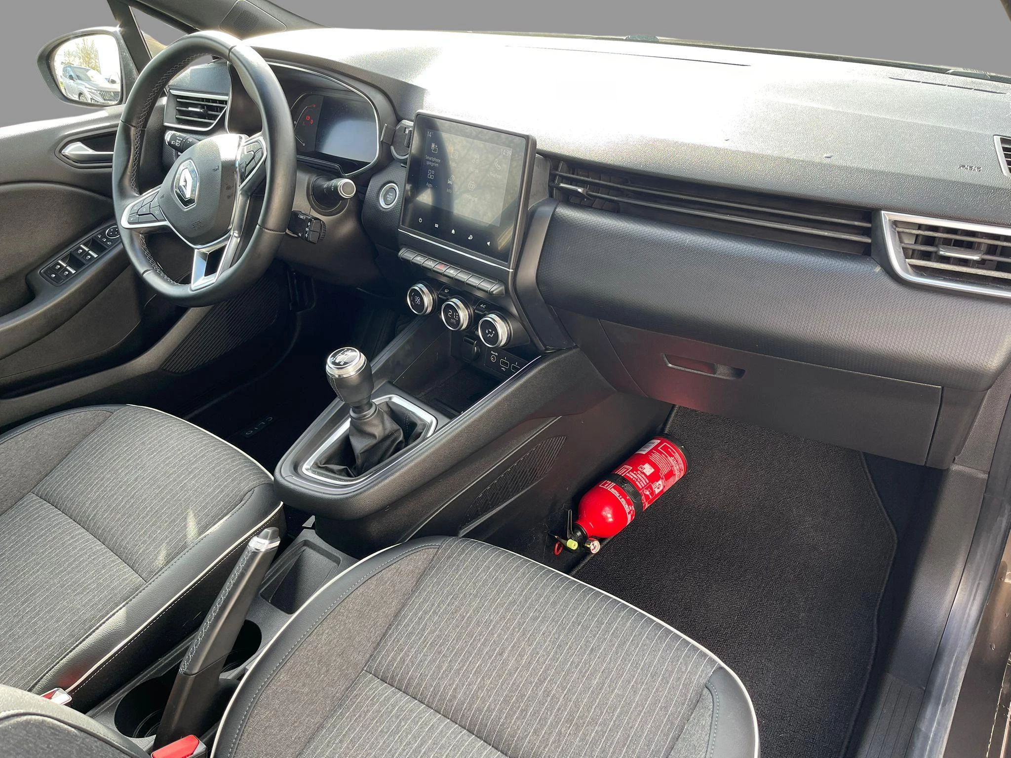 Renault Clio TCe 100 Intens