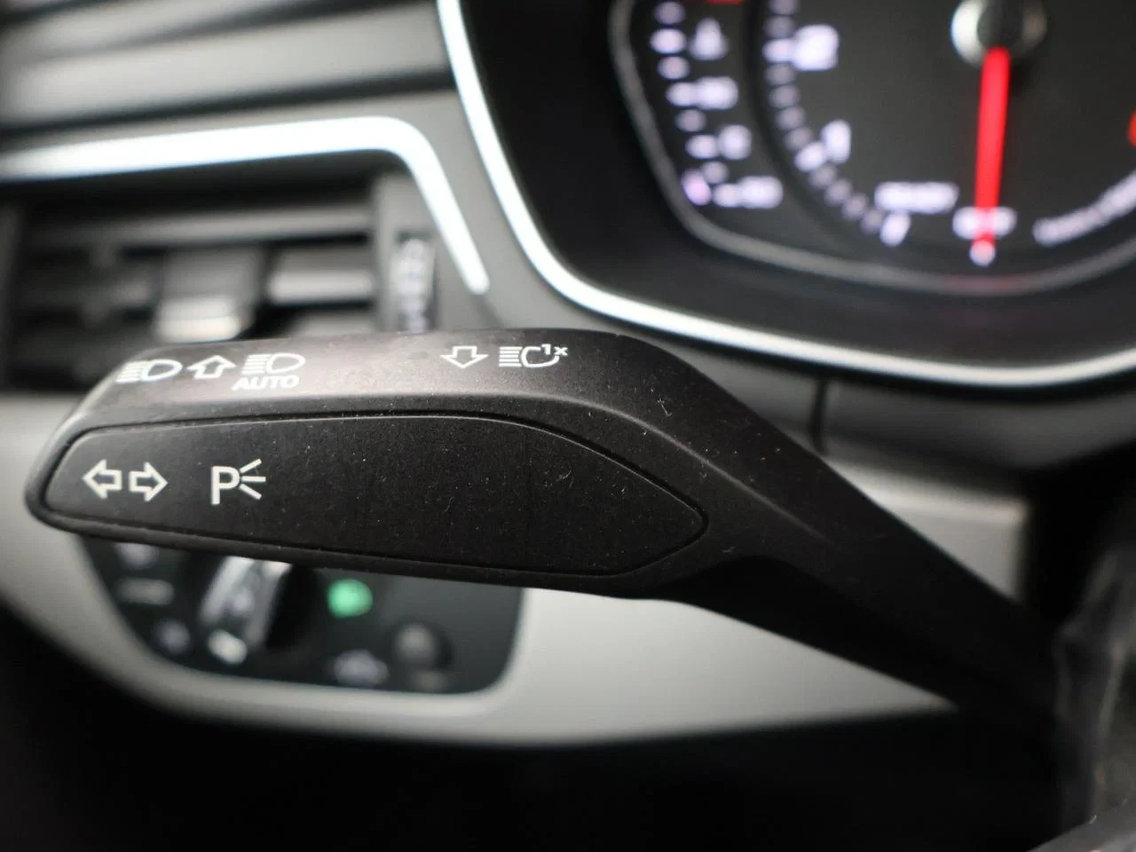 Audi-A4-image-18