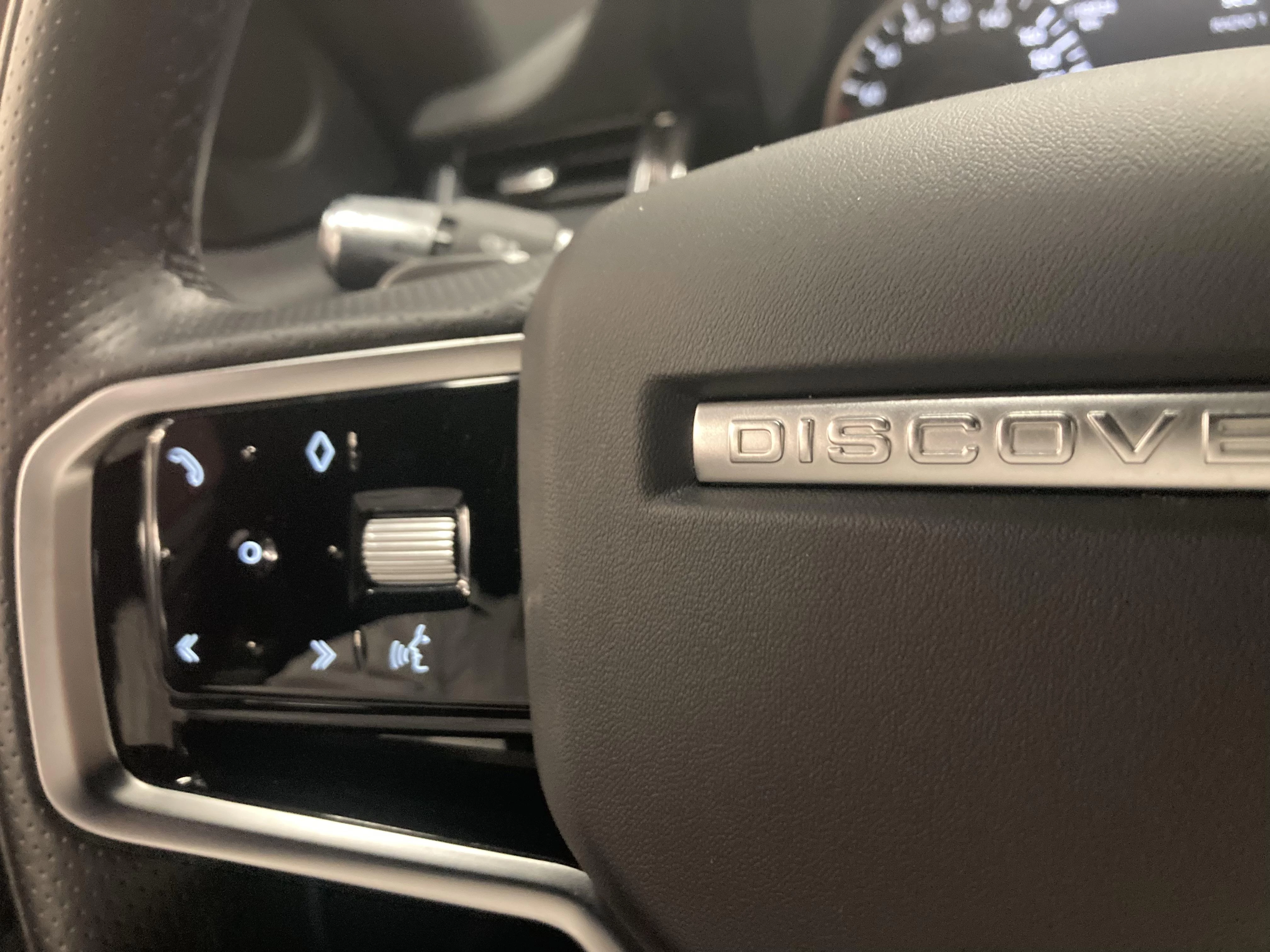 Land Rover-Discovery Sport-image-17