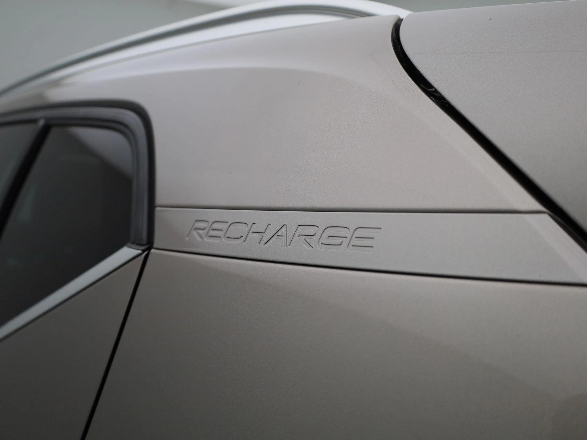 Volvo-XC40-image-32