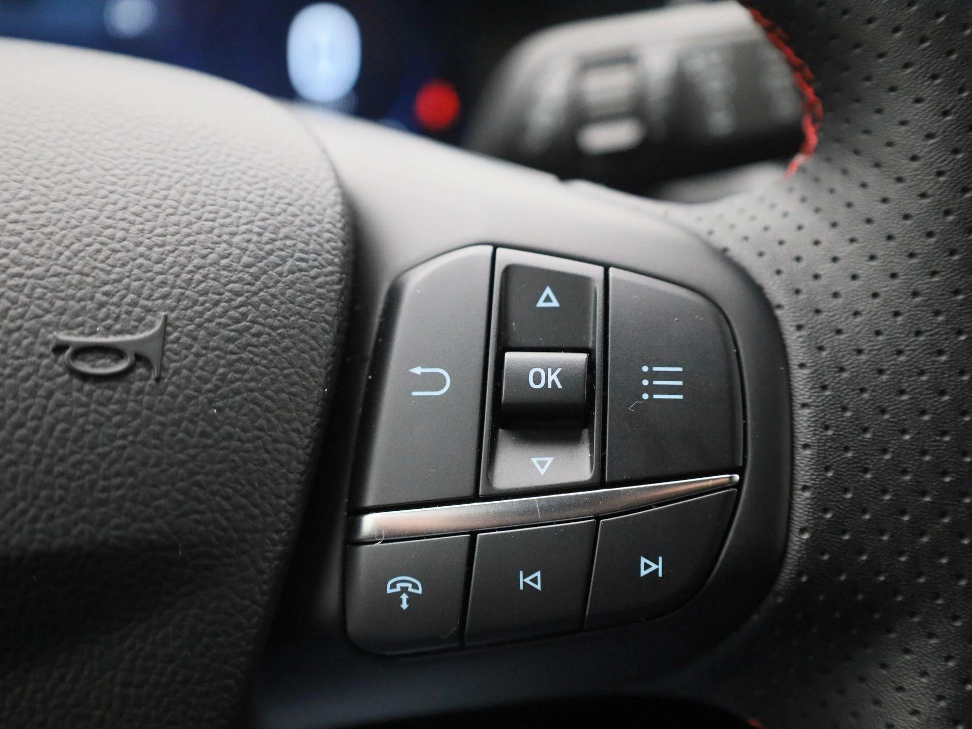 Ford-Kuga-image-23