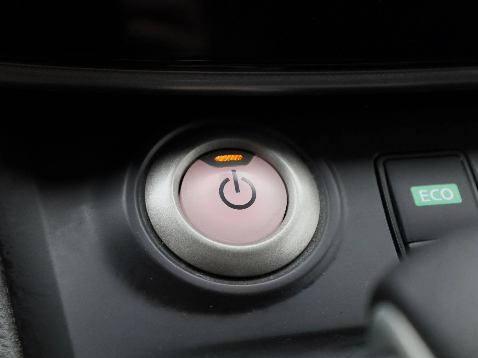 Nissan-e-NV200-image-24
