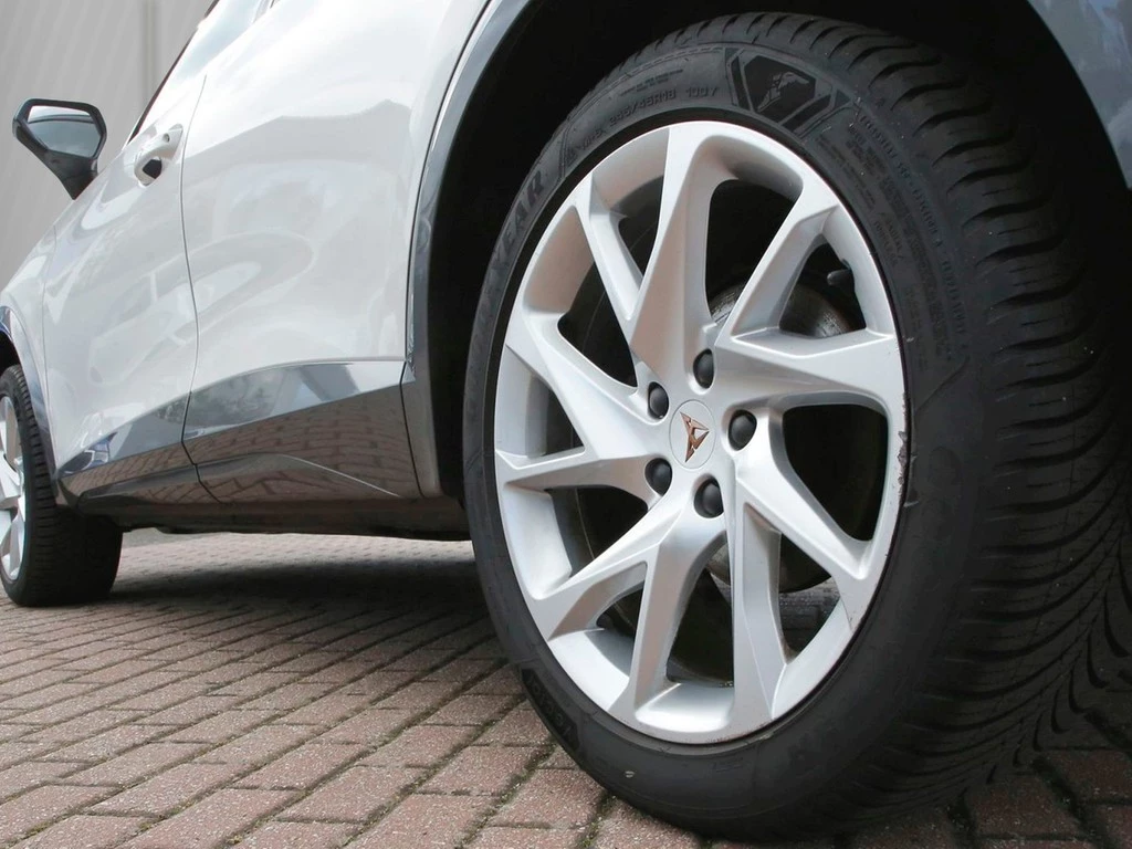 CUPRA Formentor 1.5 TSI 18"LM LED FULL LINK RFK VC