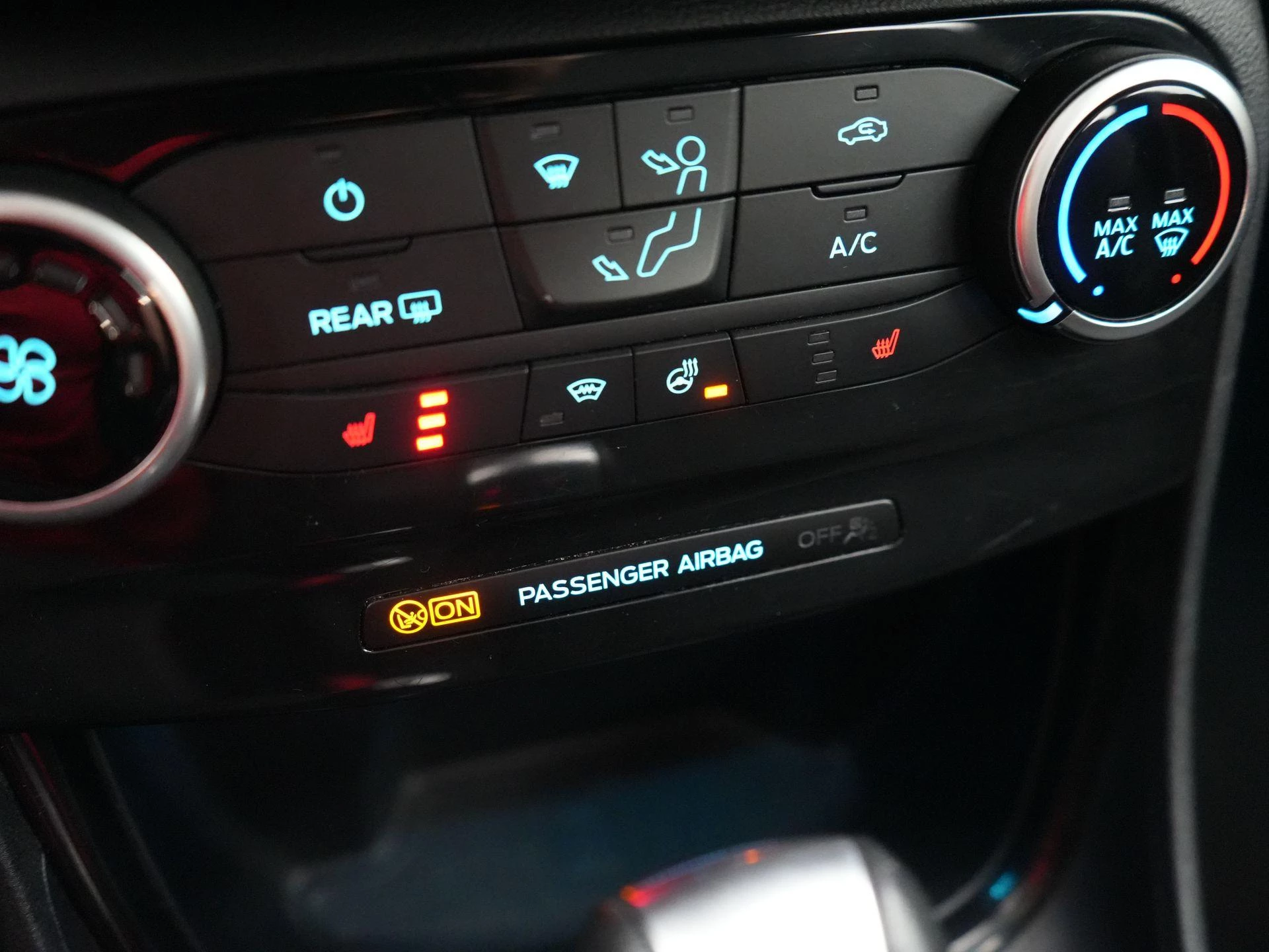 Ford Puma Titanium - WInterpack - Apple Carplay
