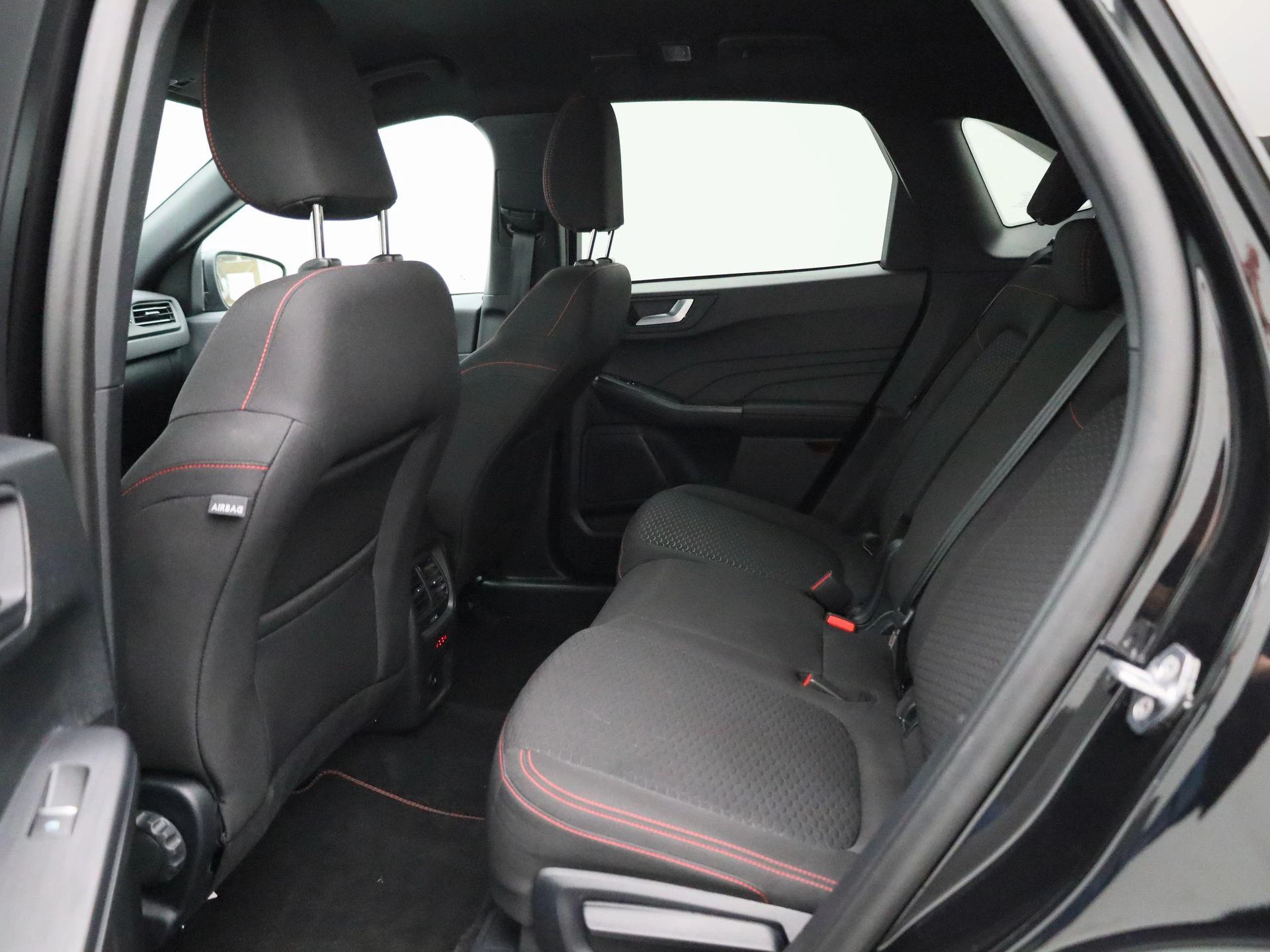 Ford-Kuga-image-10