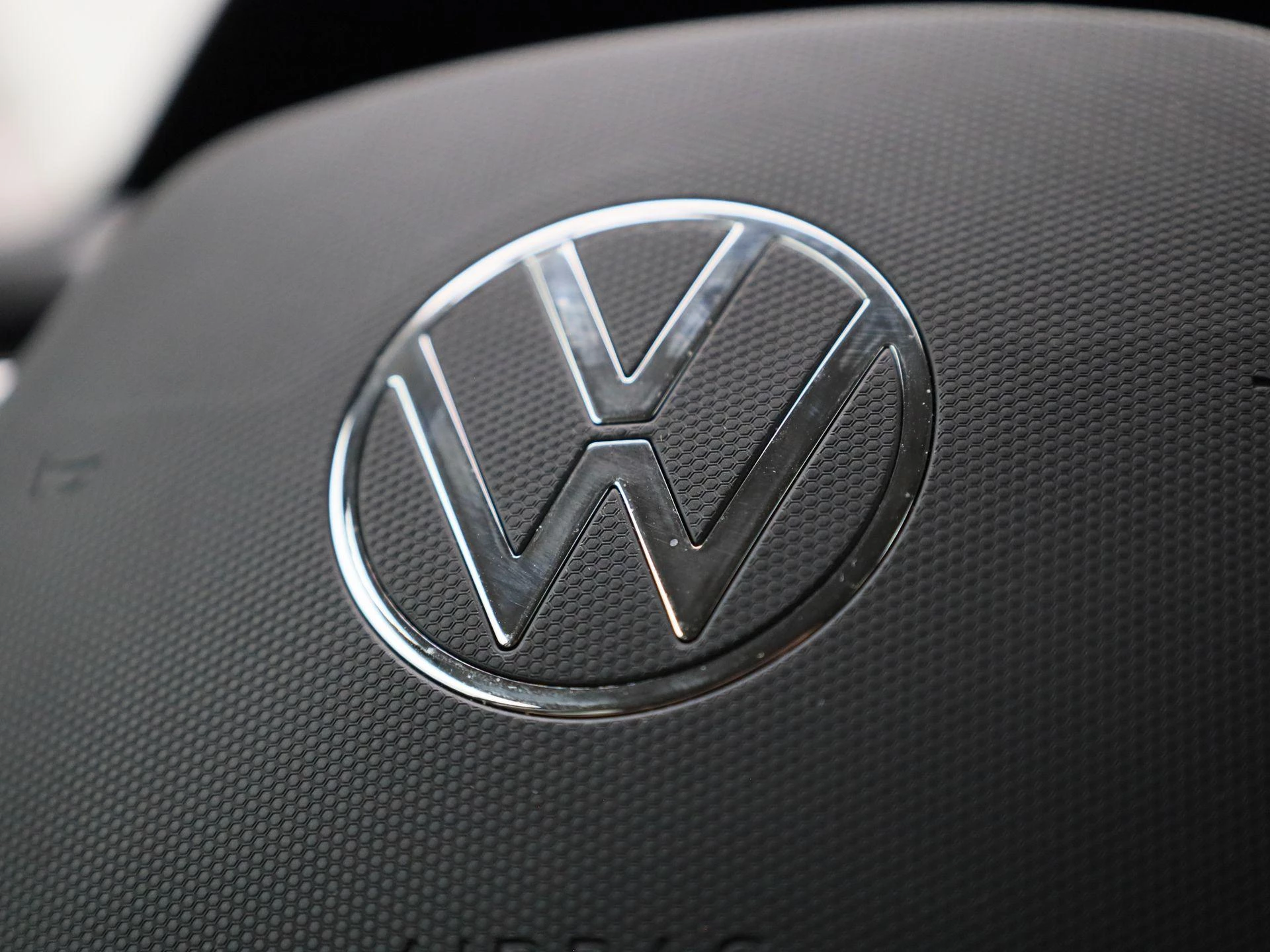 Volkswagen-Polo-image-28