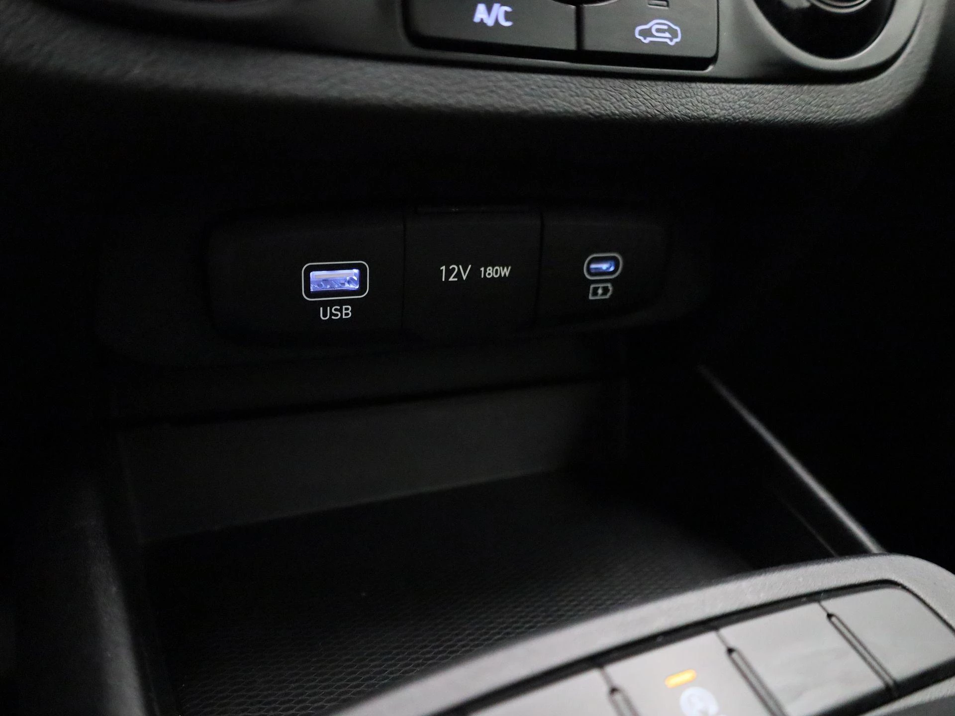 Hyundai-i10-image-19