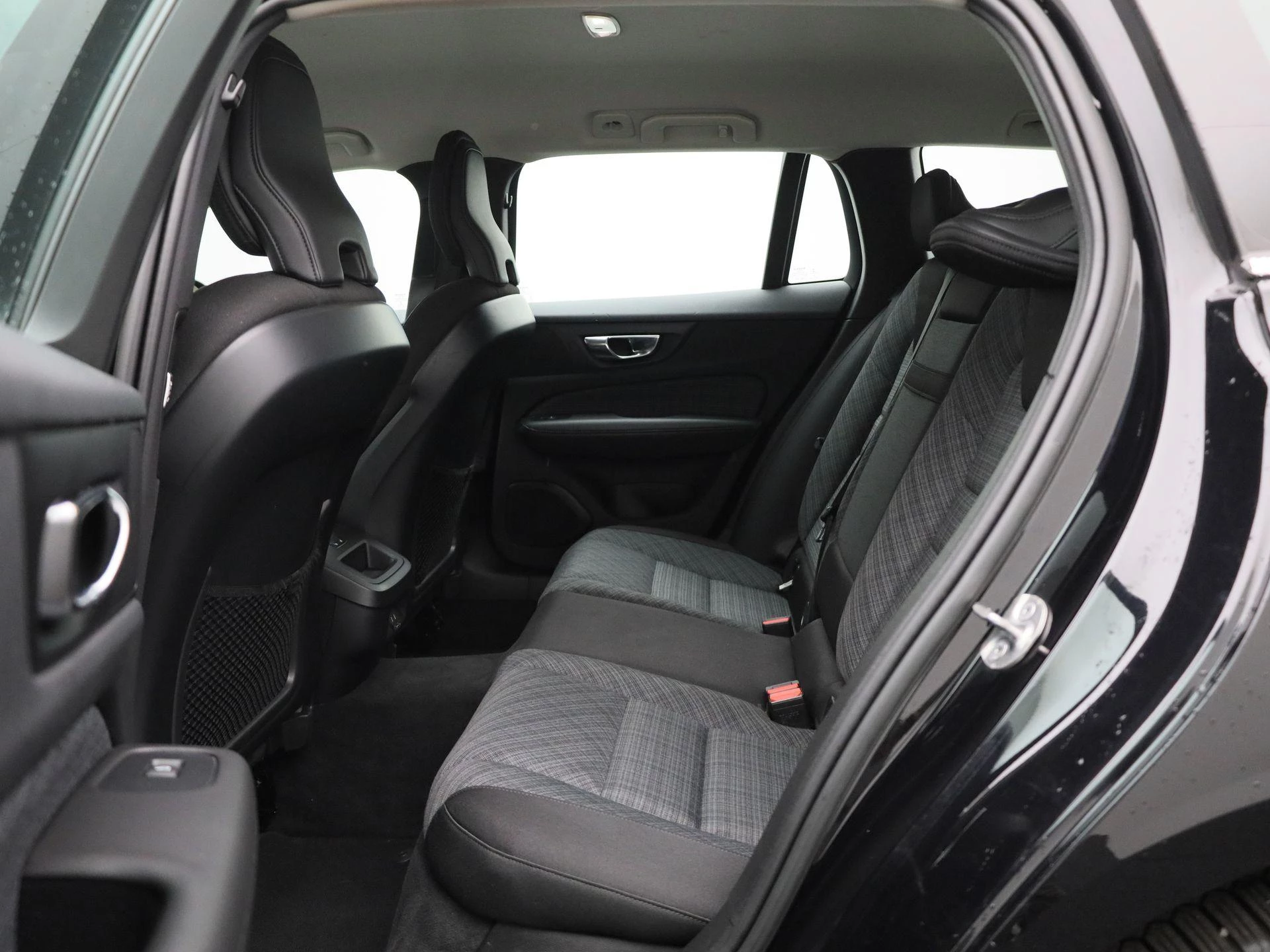 Volvo-V60-image-11