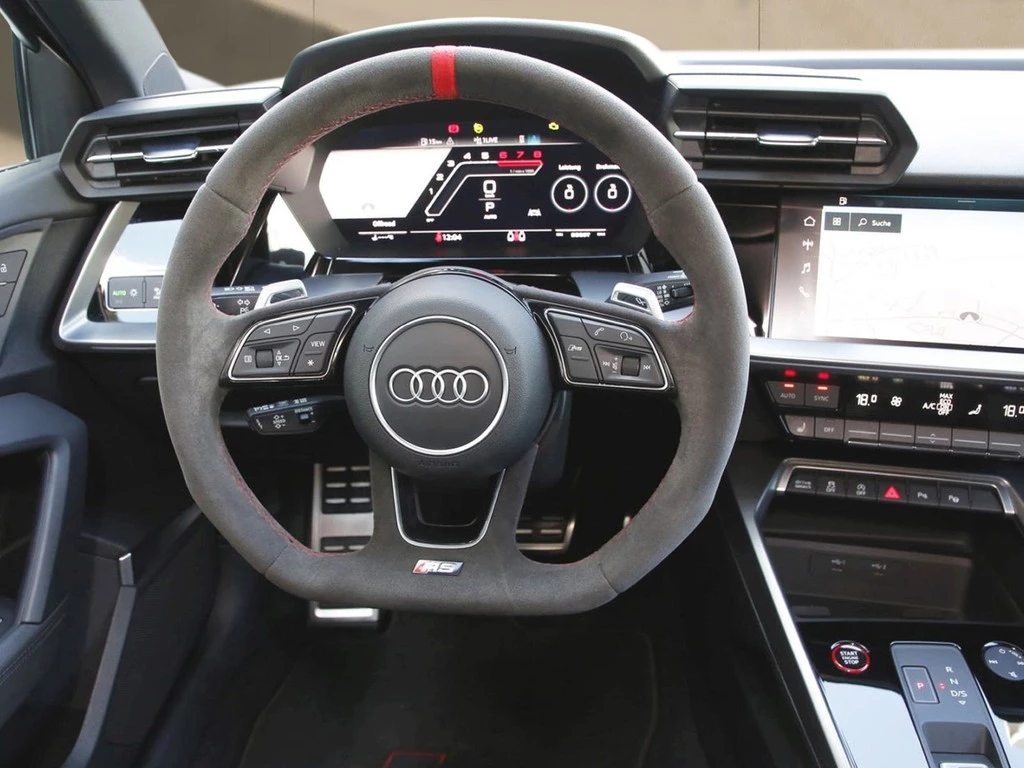 Audi RS3 Sportback 2.5 TFSI Q 19"|NAVI+VC|MATRIX|B&O|