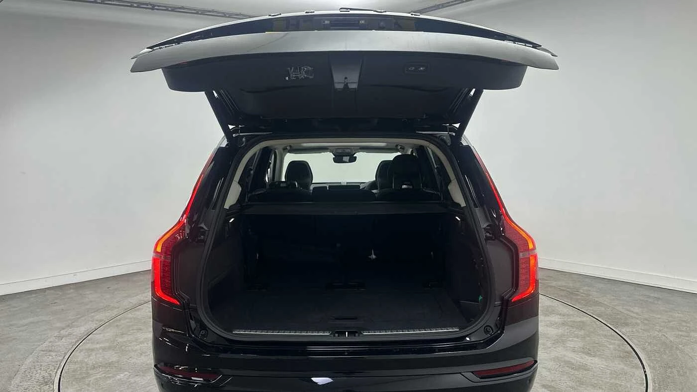 Volvo-XC90-image-15