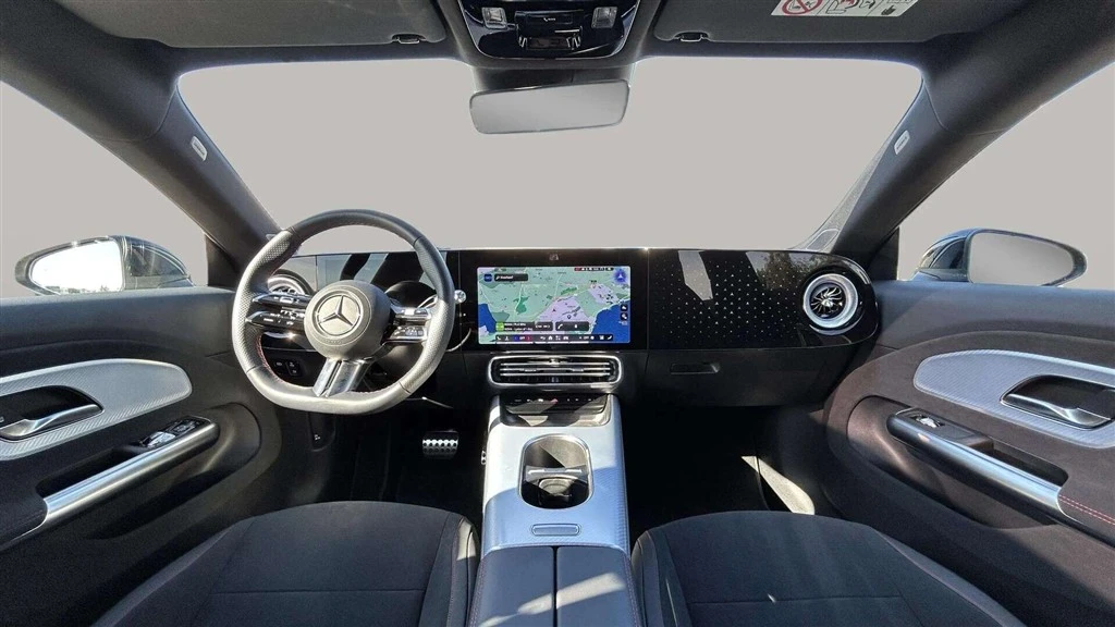 Mercedes-Benz-CLA-image-13