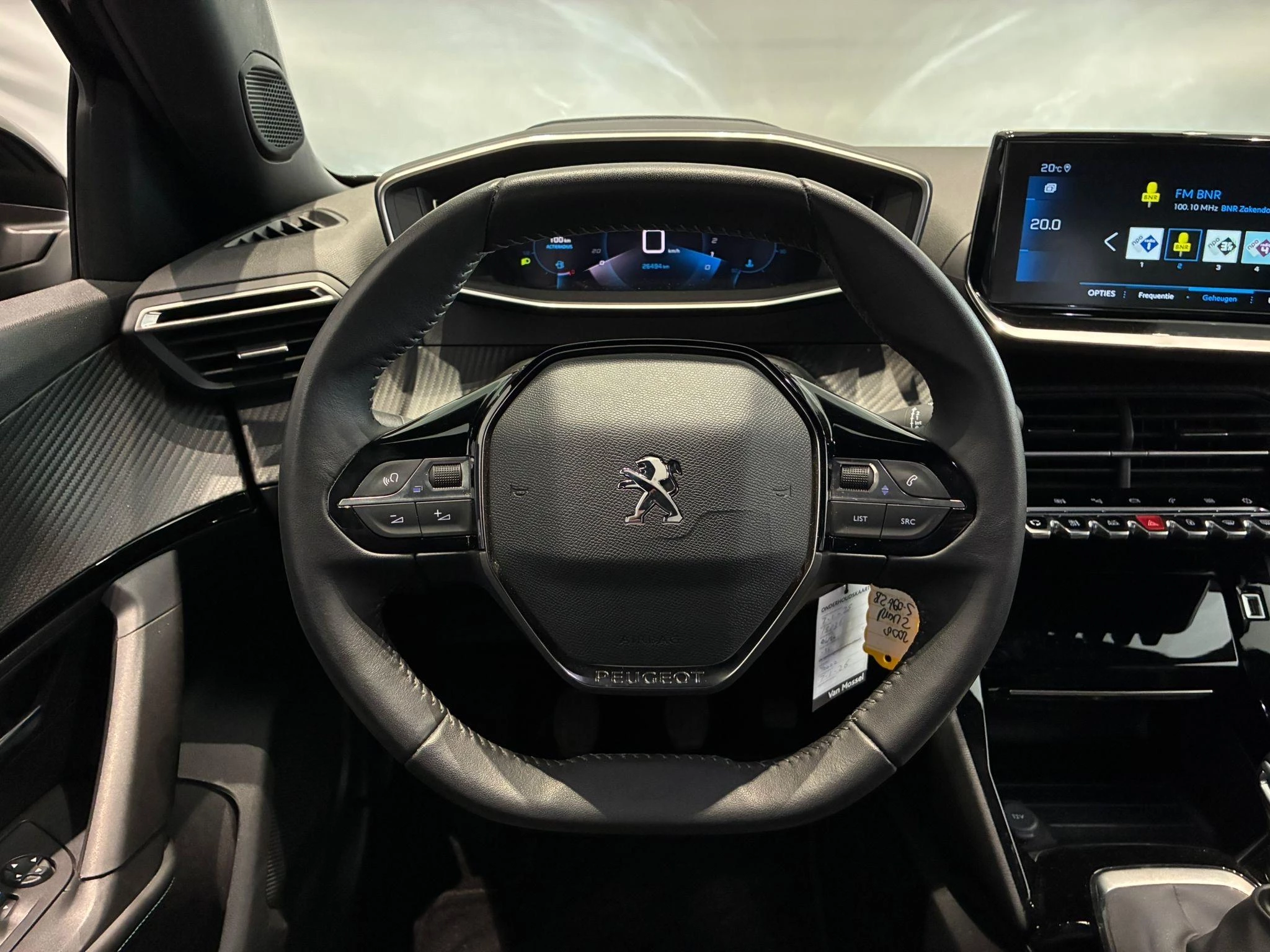 Peugeot-2008-image-17