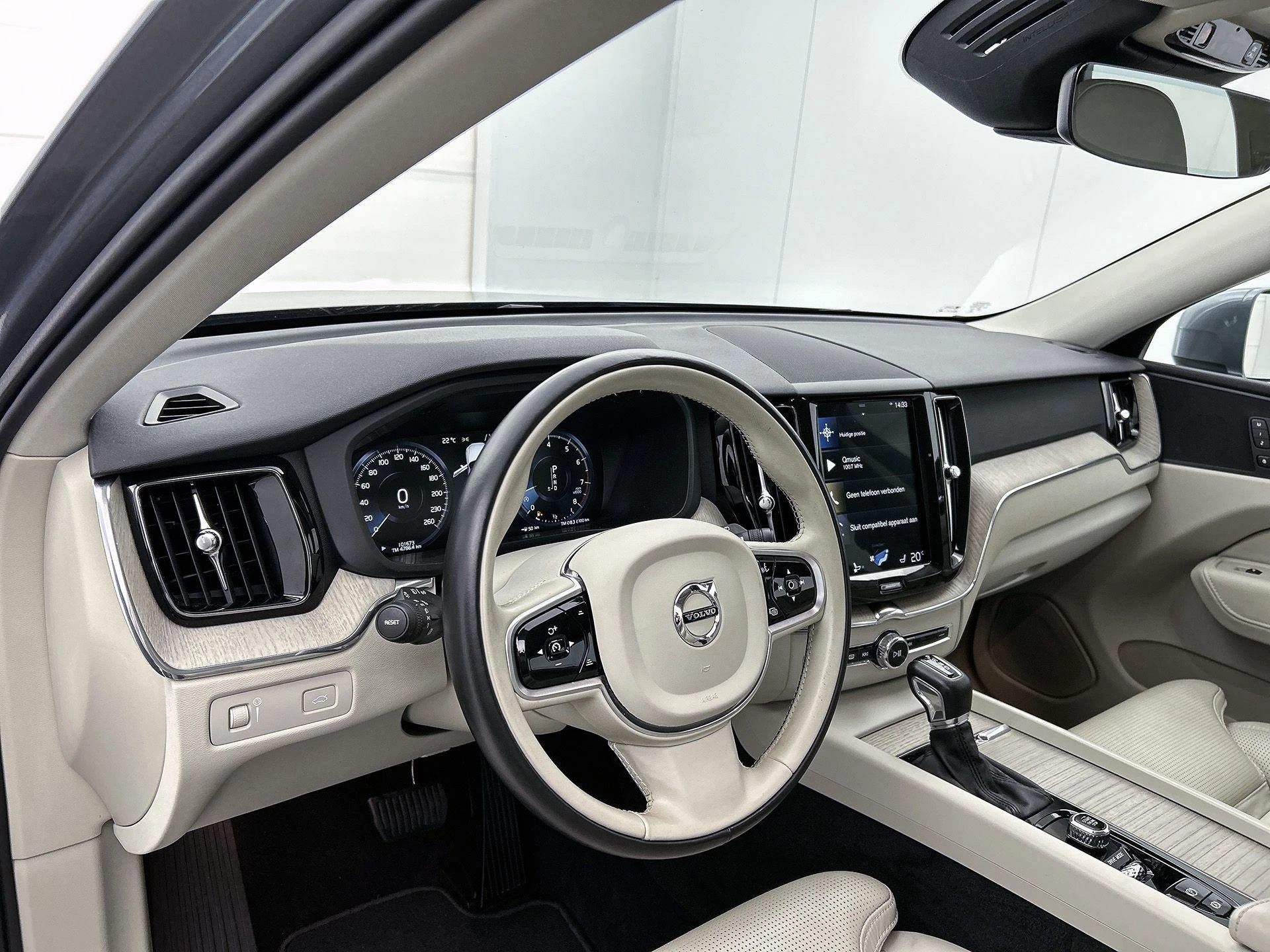 Volvo-XC60-image-17