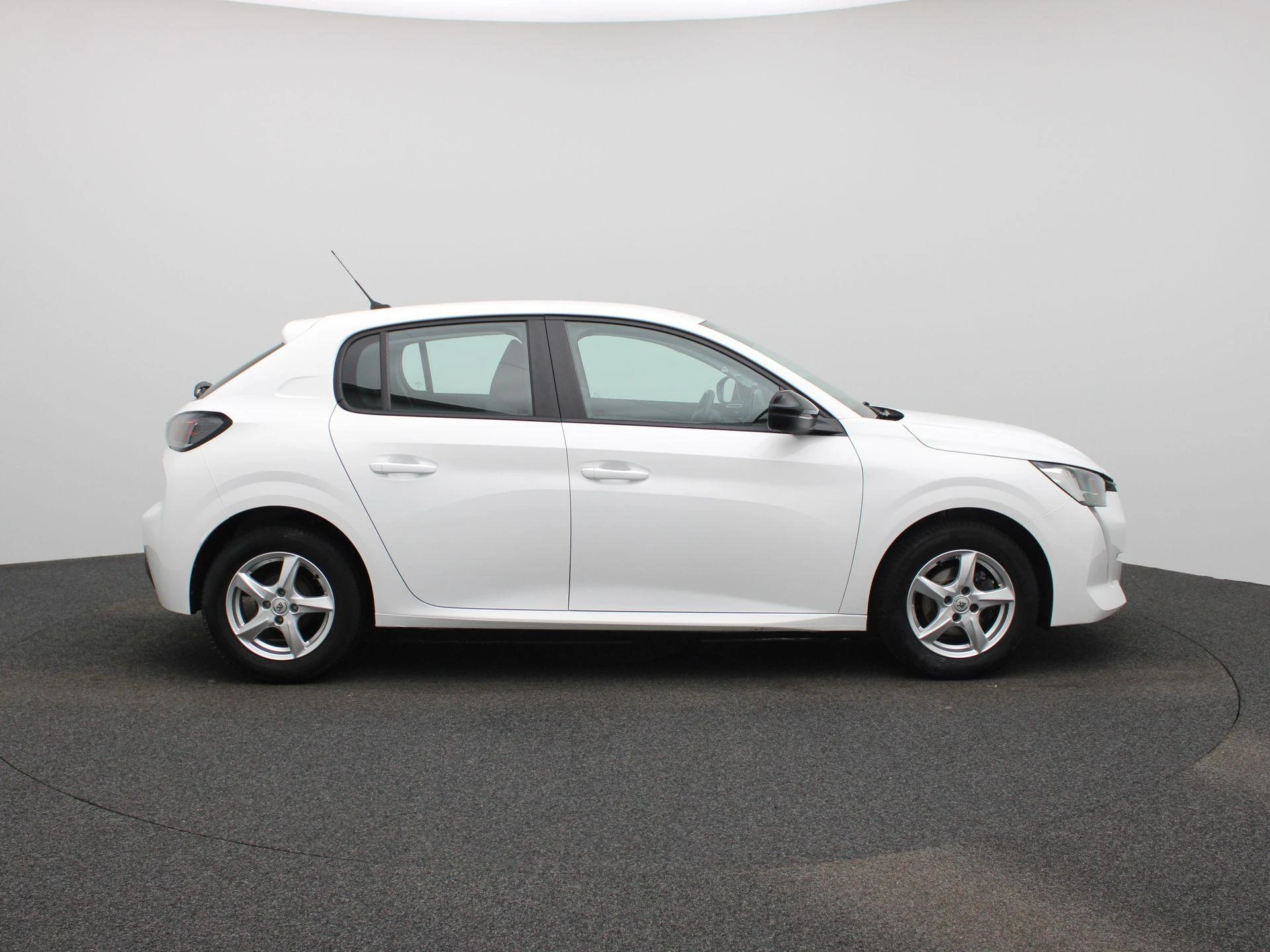 Peugeot-208-image-5
