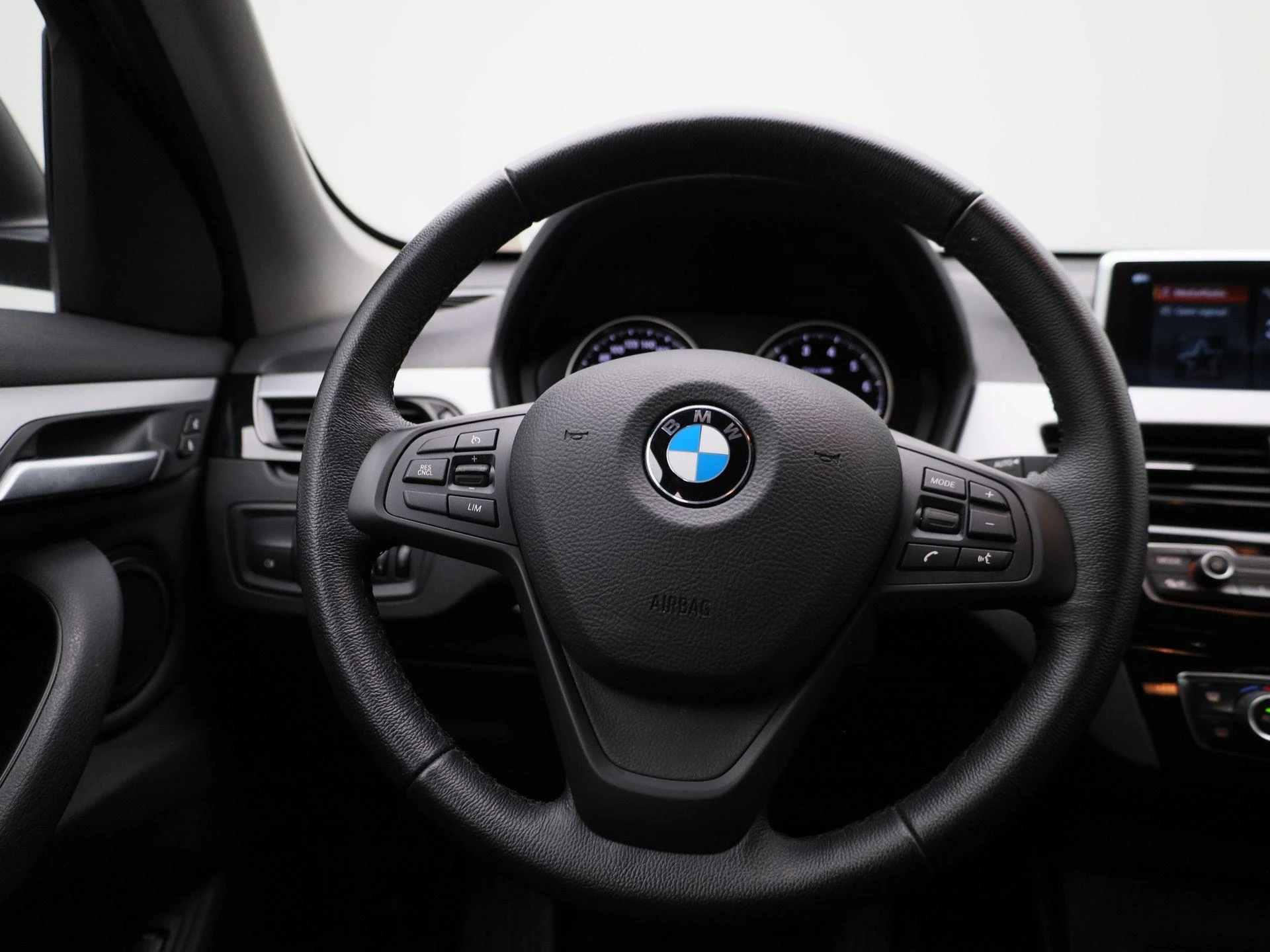 BMW-X1-image-6