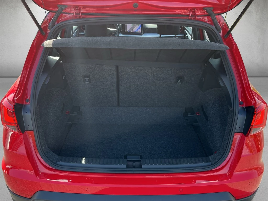 SEAT-Arona-image-4