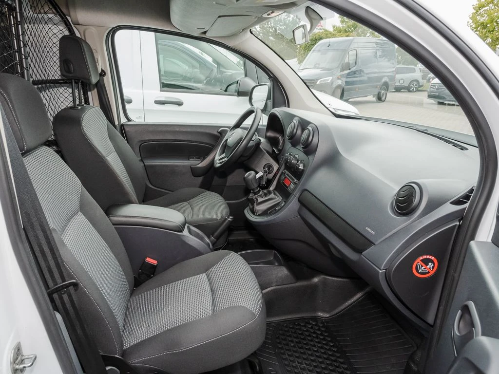 Mercedes-Benz-Citan 109 CDI-image-11