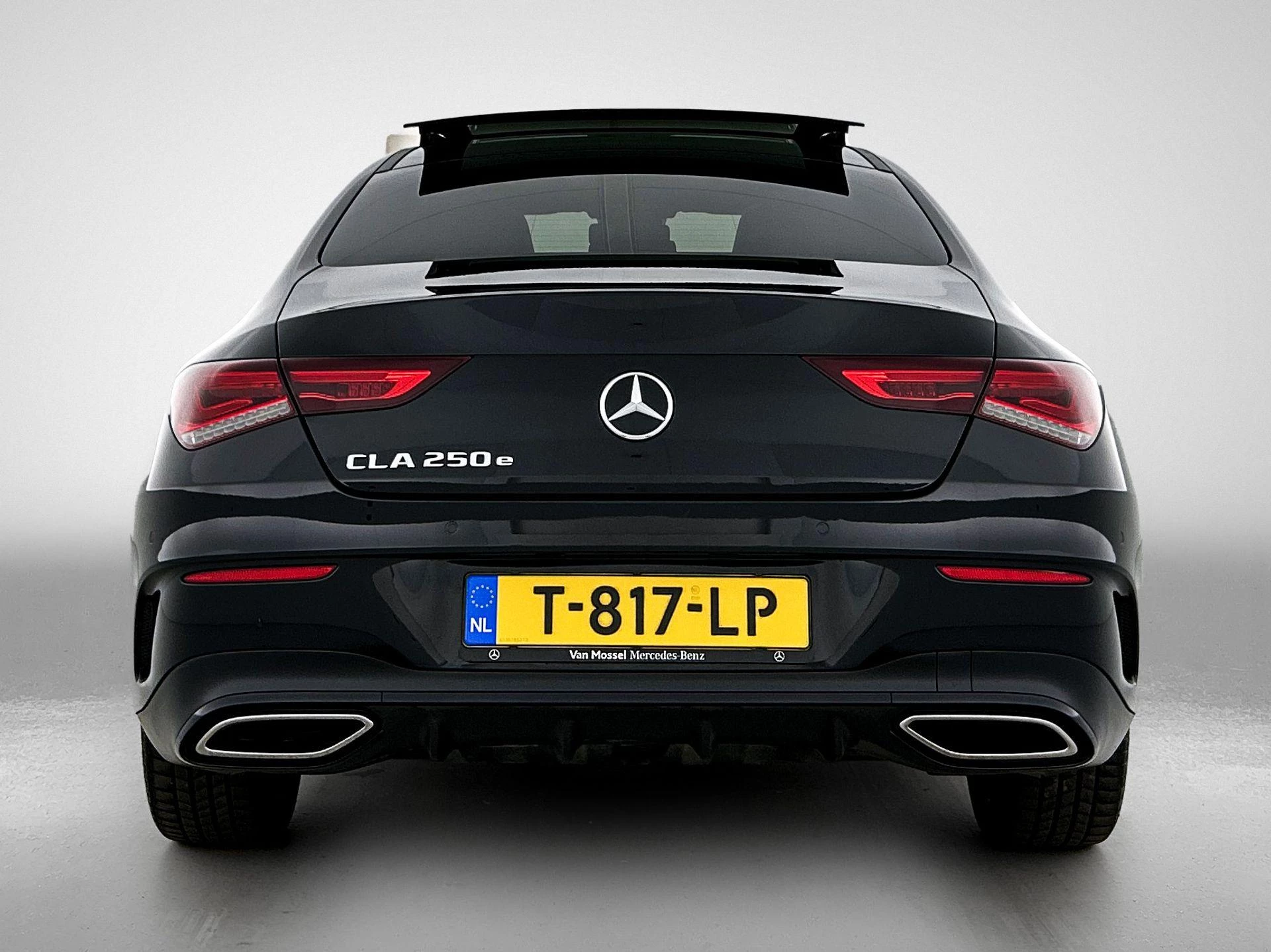 Mercedes-Benz CLA 250 e AMG Line
