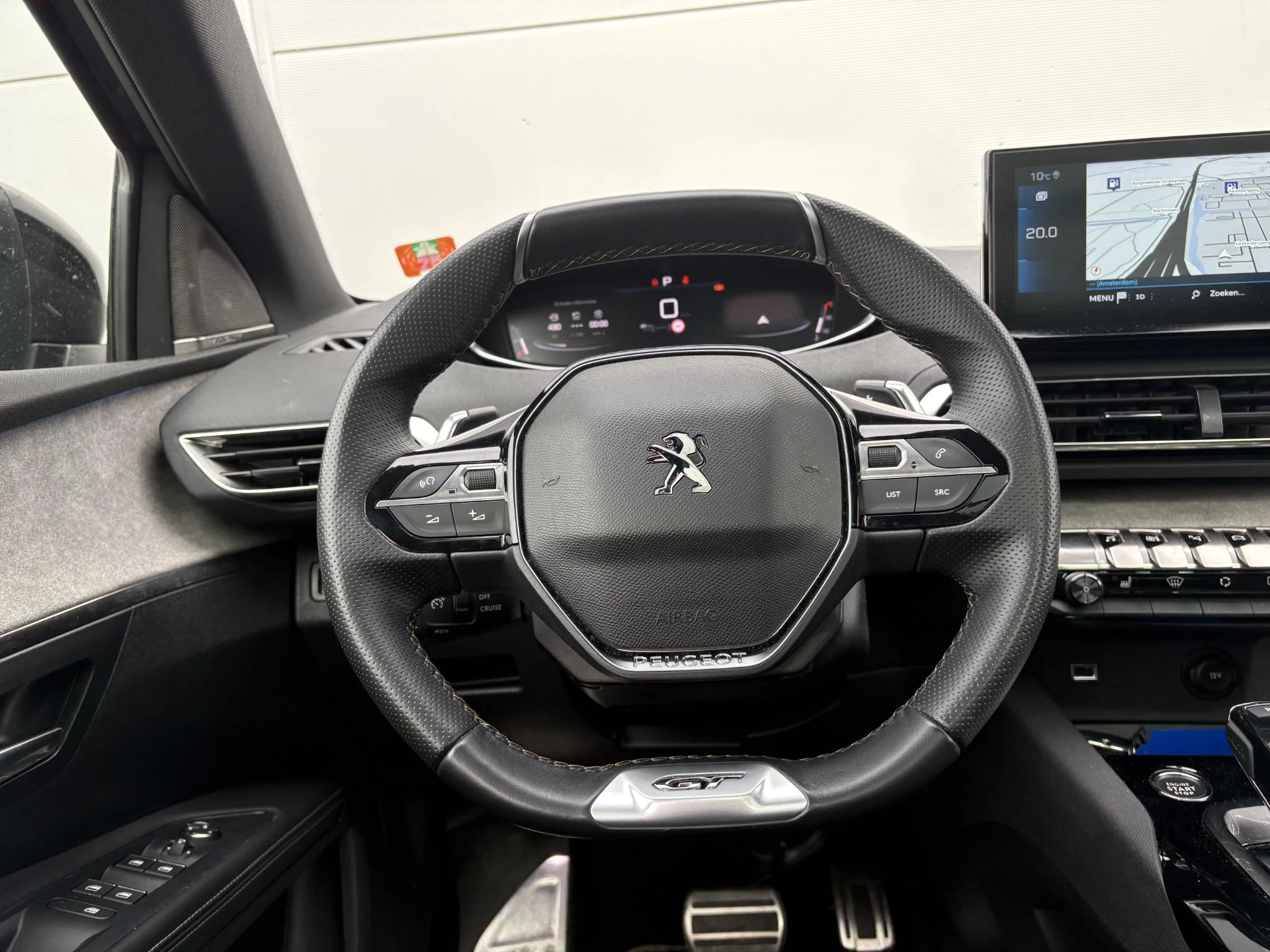 Peugeot-5008-image-10