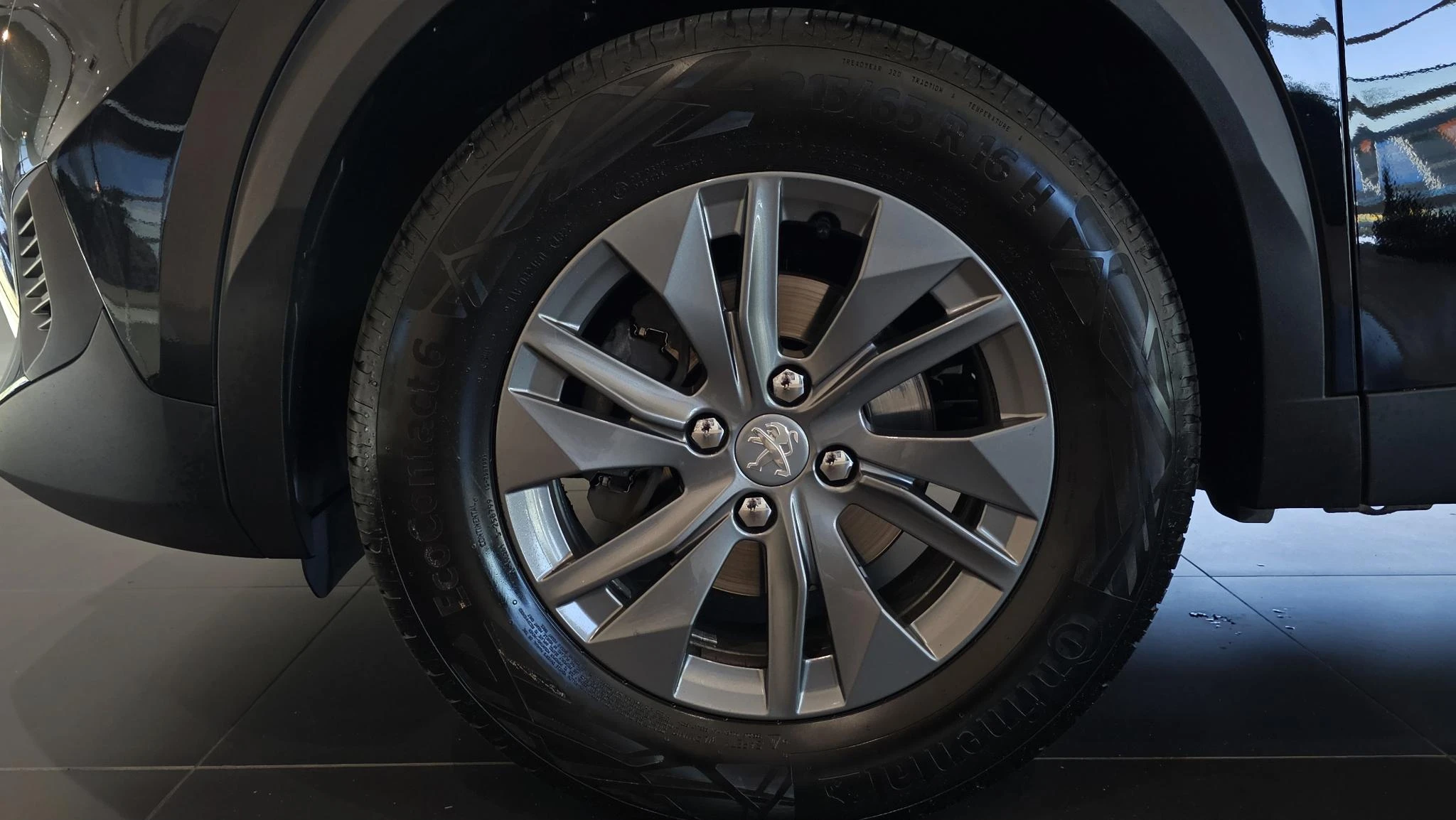 Peugeot-2008-image-23