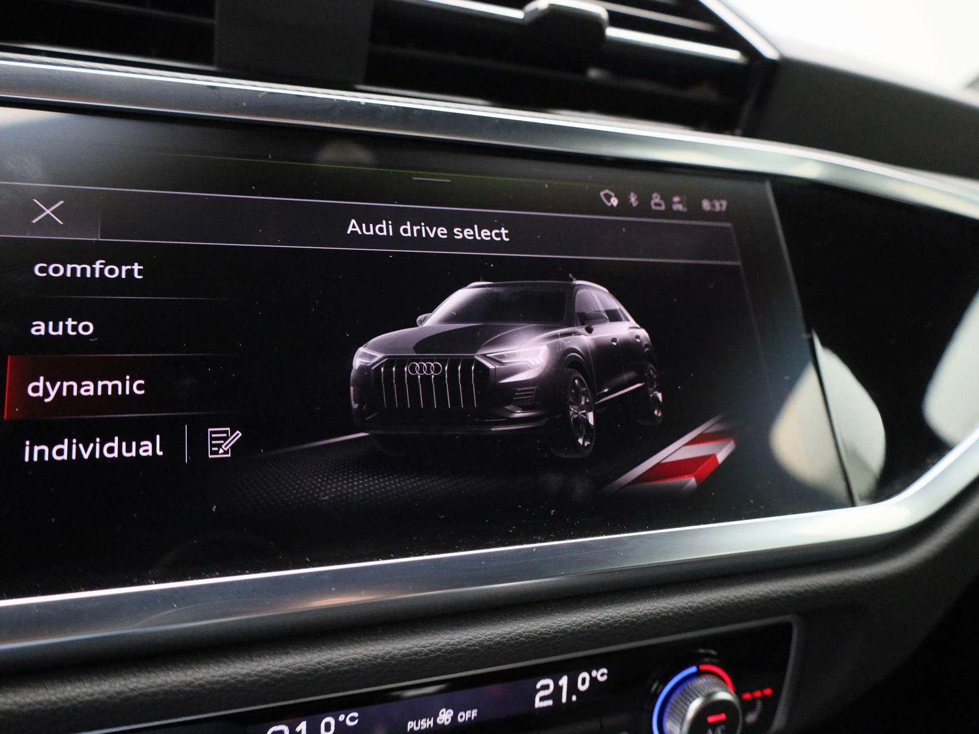 Audi-Q3-image-28