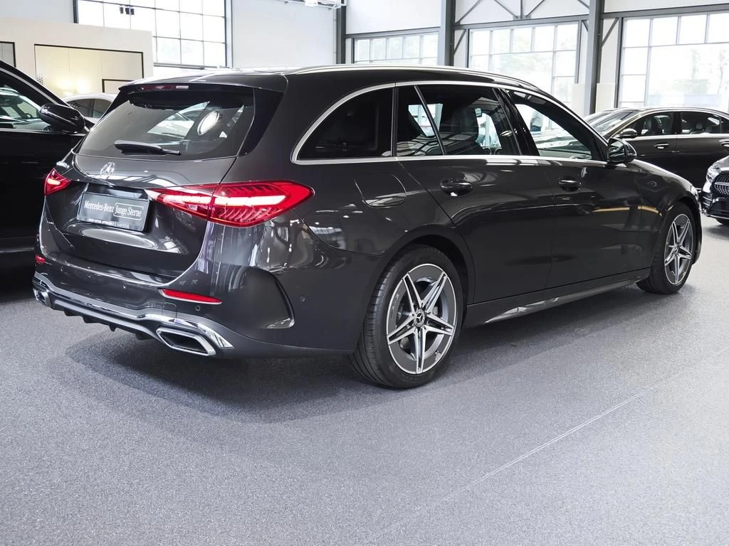 Mercedes-Benz-C-Klasse 300 d-image-5